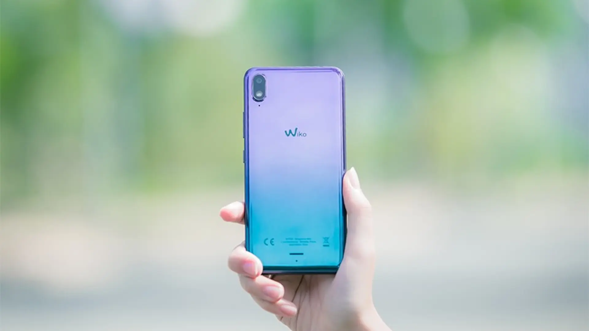 Mở hộp trên tay Wiko View 2 Go: Màn hình tai thỏ giá chỉ 2,4 triệu 