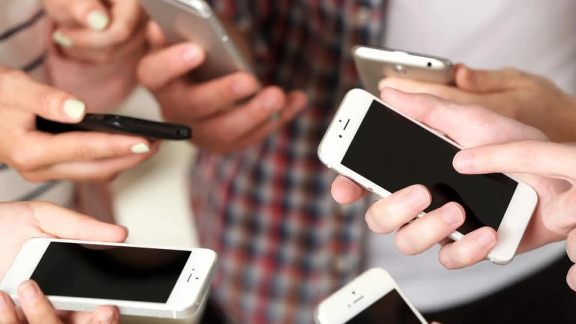 Có 181 triệu chiếc iPhone được sử dụng tại Mỹ, doanh số bán đang chậm dần!