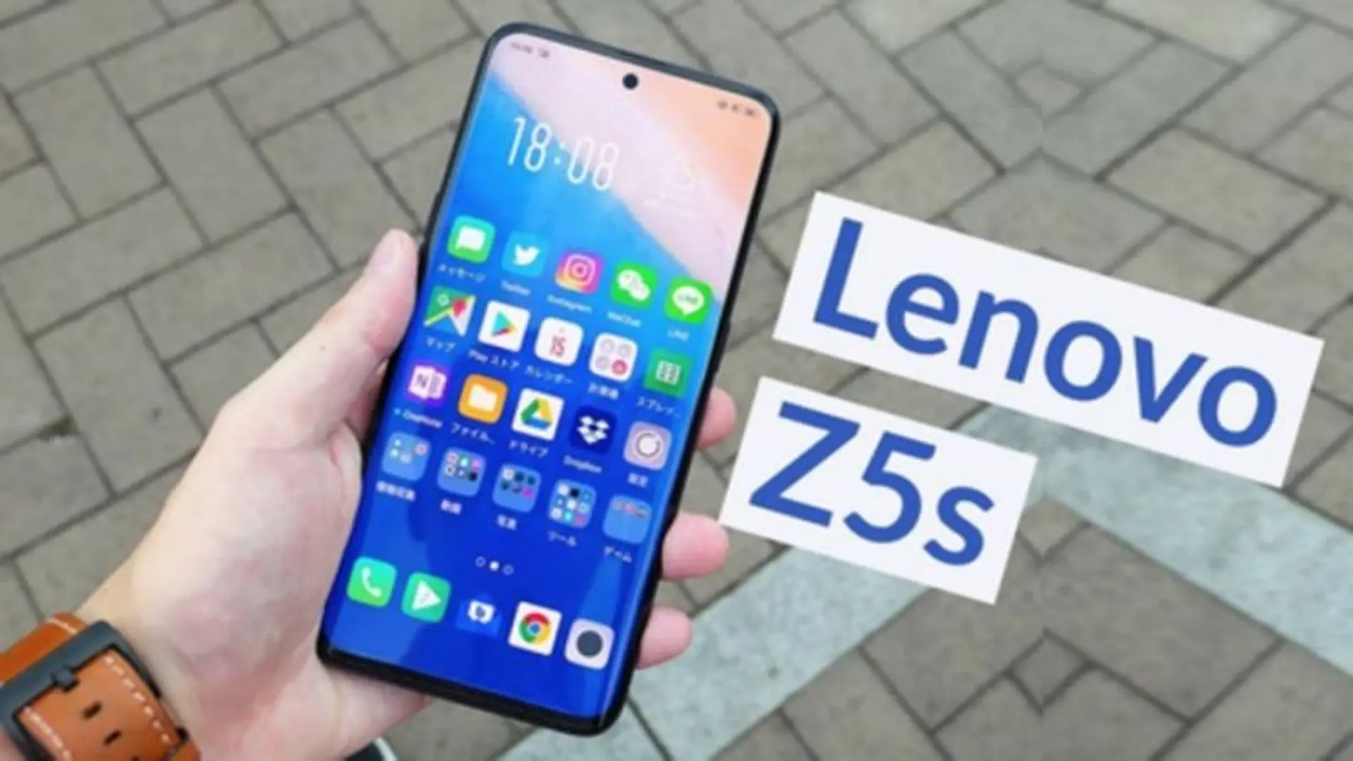 Lenovo Z5s bất ngờ lộ ảnh teaser, gợi ý dung lượng RAM “khủng” 10GB, 3 camera sau