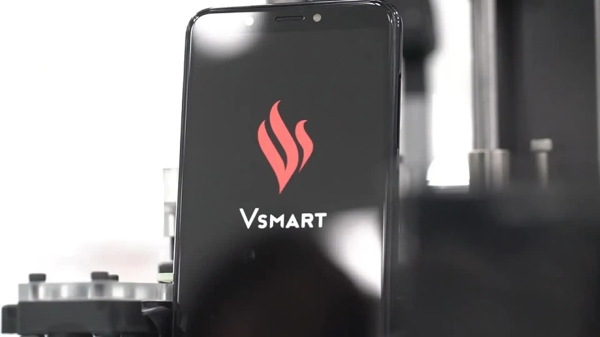 Vsmart sẽ ra mắt dòng smartphone cao cấp "Super Lux" vào năm sau