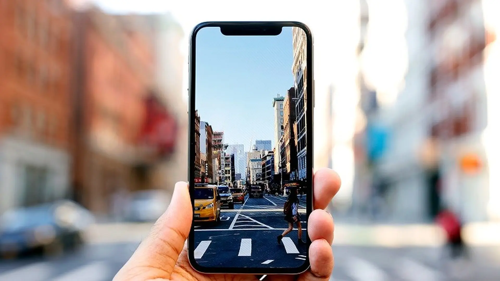 Điều chỉnh cài đặt camera trên iPhone