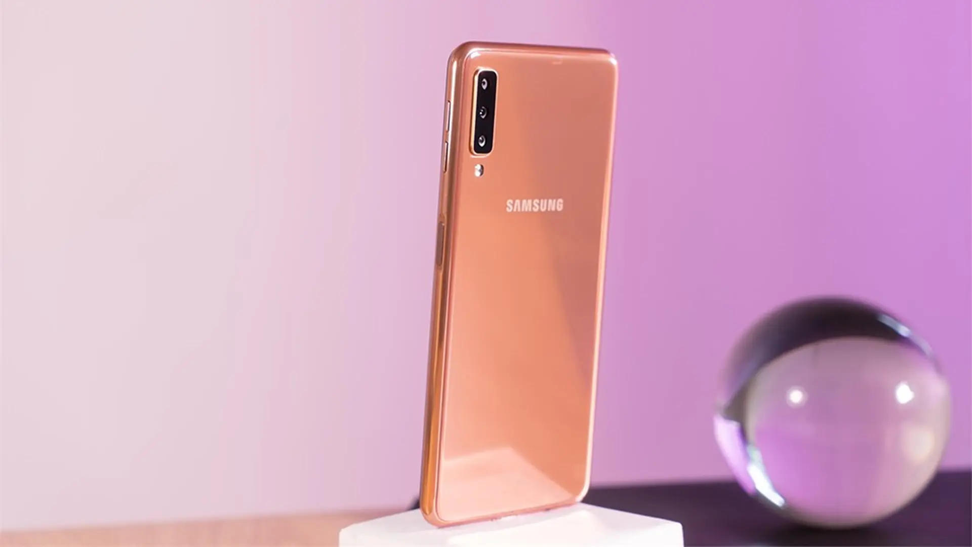 5 smartphone bán chạy nhất FPT Shop tuần 2 tháng 12