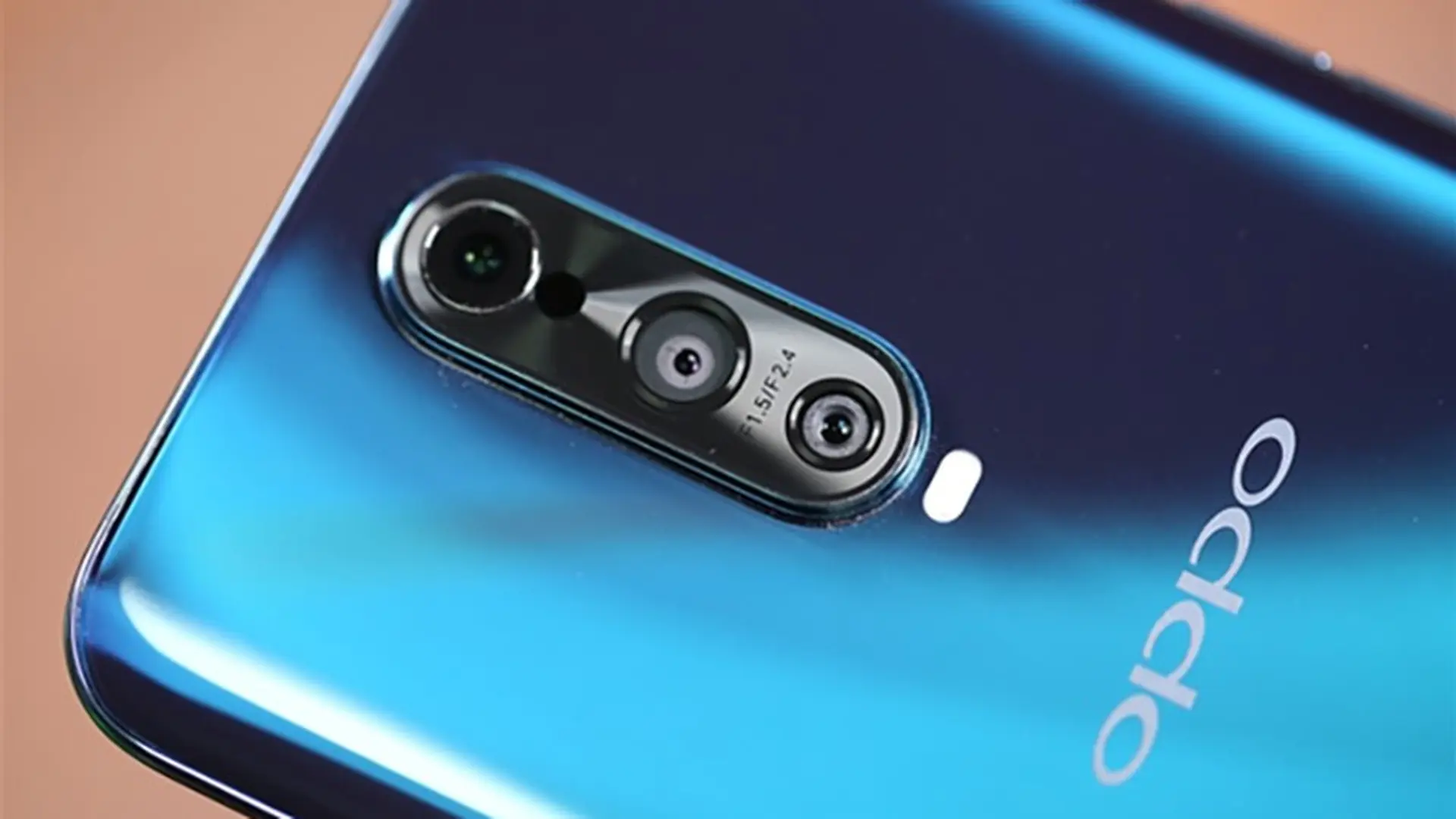 HOT: Smartphone OPPO sẽ có camera zoom quang “lai” 10X trong tương lai