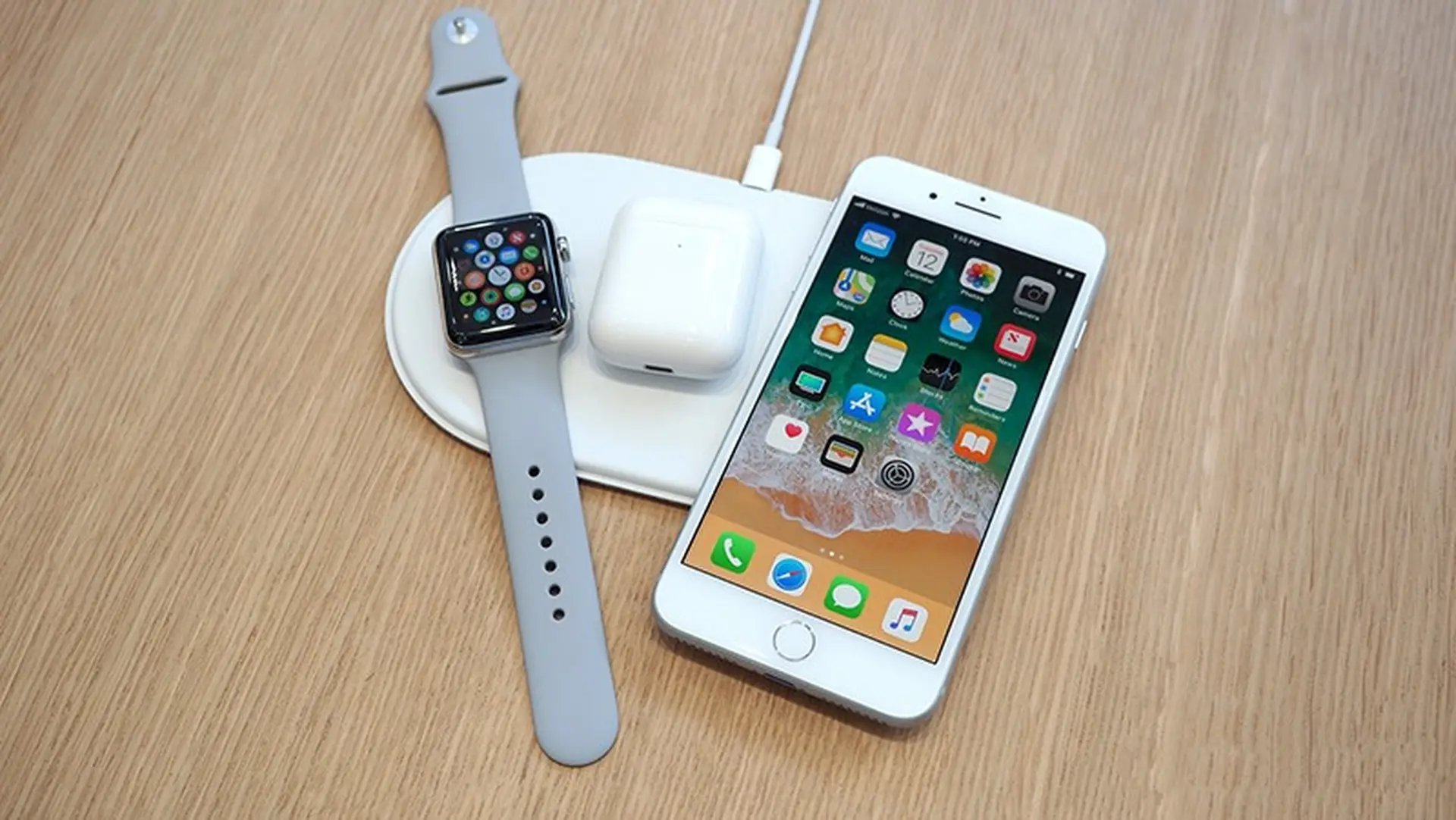 Apple bắt đầu mở bán của sạc nhanh USB-C 18 watt với giá 29 USD, có thể dùng cho iPhone