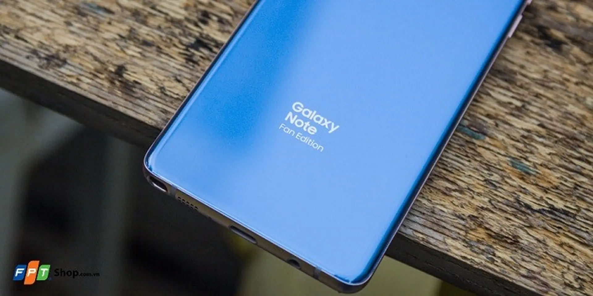 Giải mã cơn sốt Samsung Galaxy Note FE, cháy hàng trên toàn quốc?