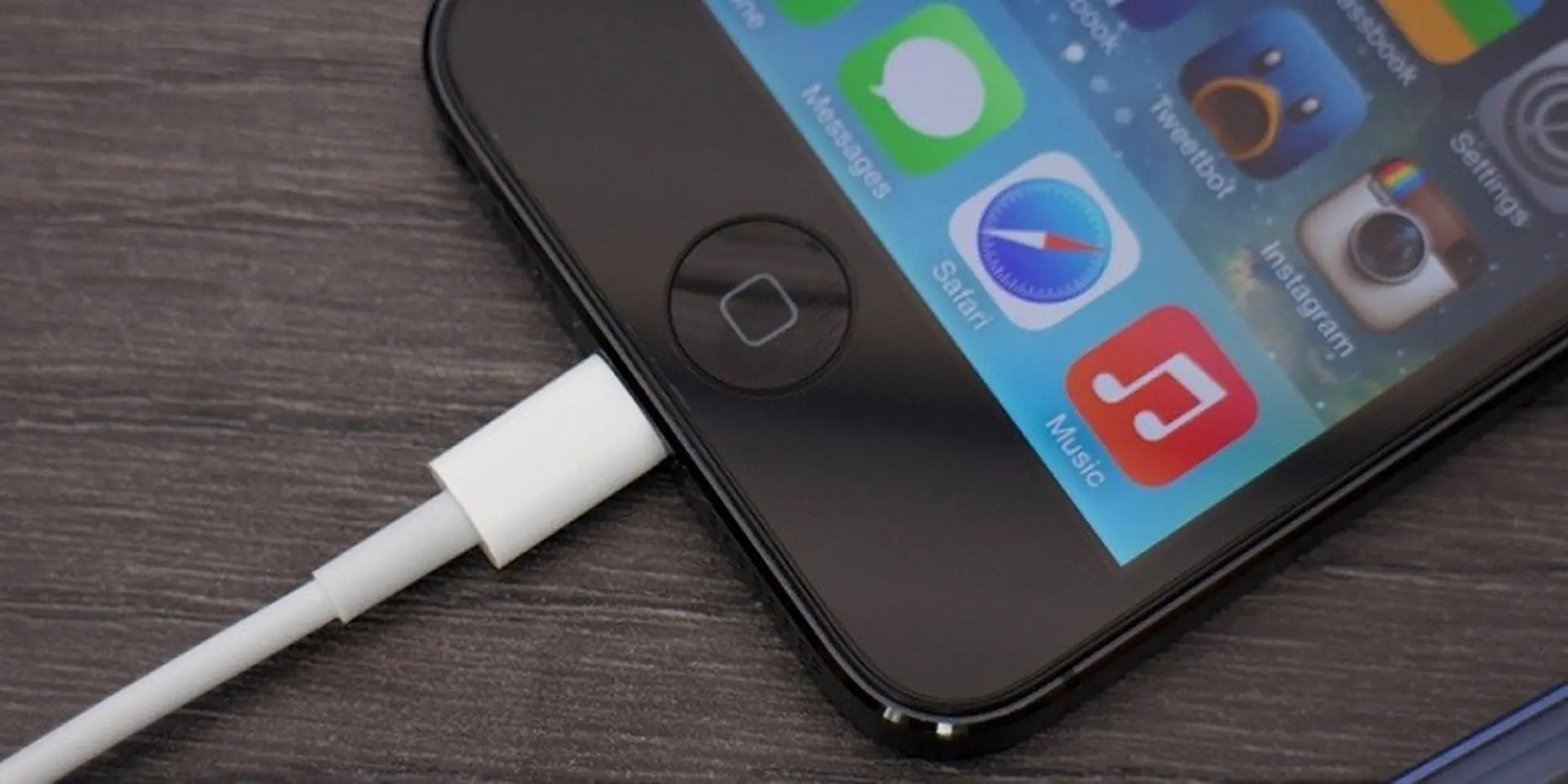 Dung lượng pin smartphone đã tăng gấp đôi kể từ 2010