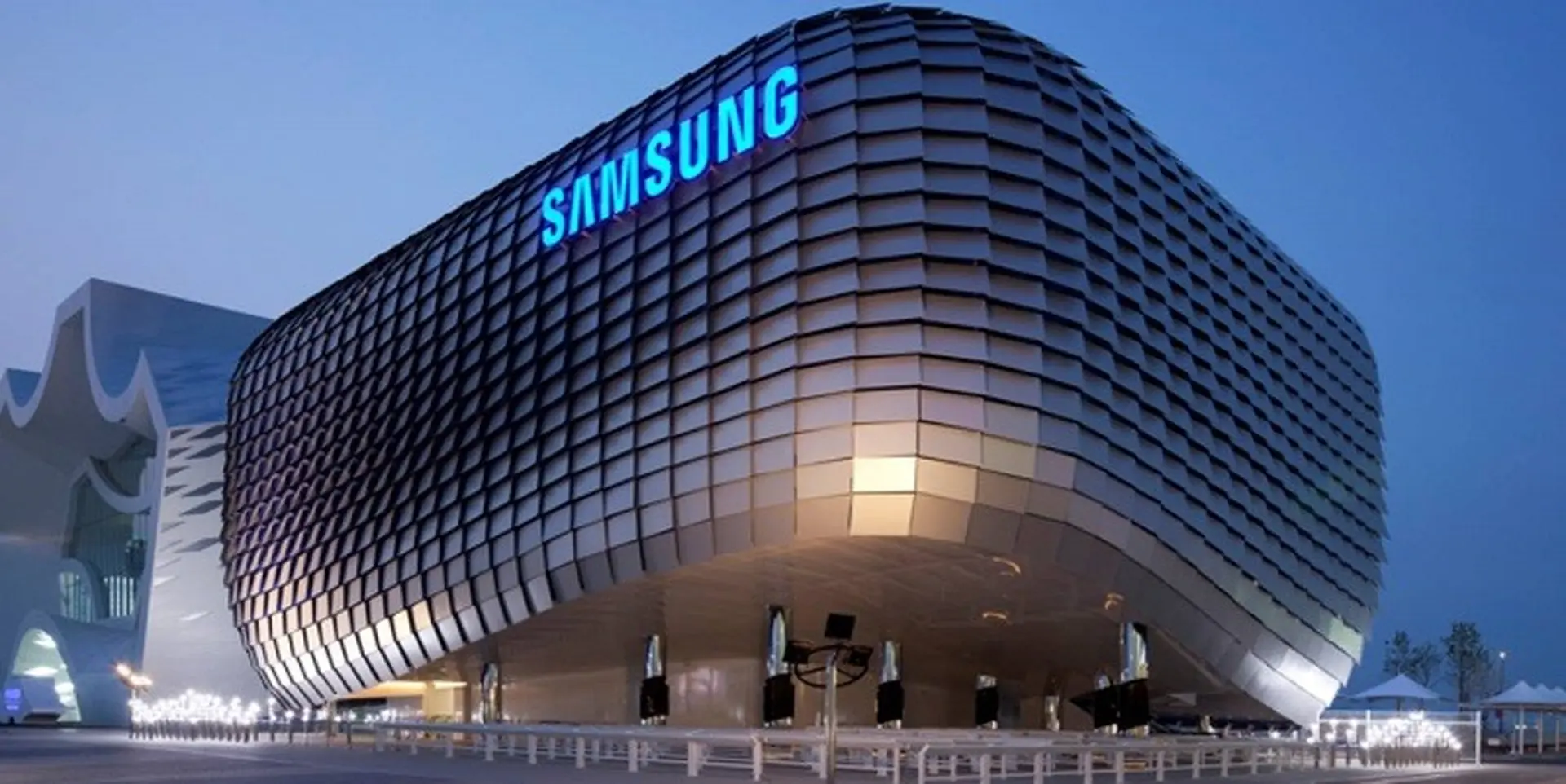 Samsung thông báo lợi nhuận kỷ lục năm 2017