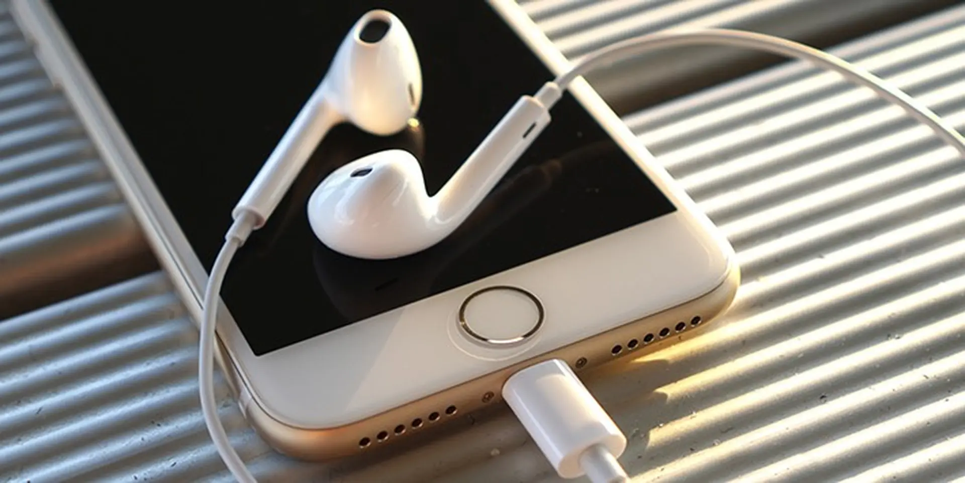 5 điều cần biết nếu bạn thường xuyên nghe nhạc bằng tai nghe