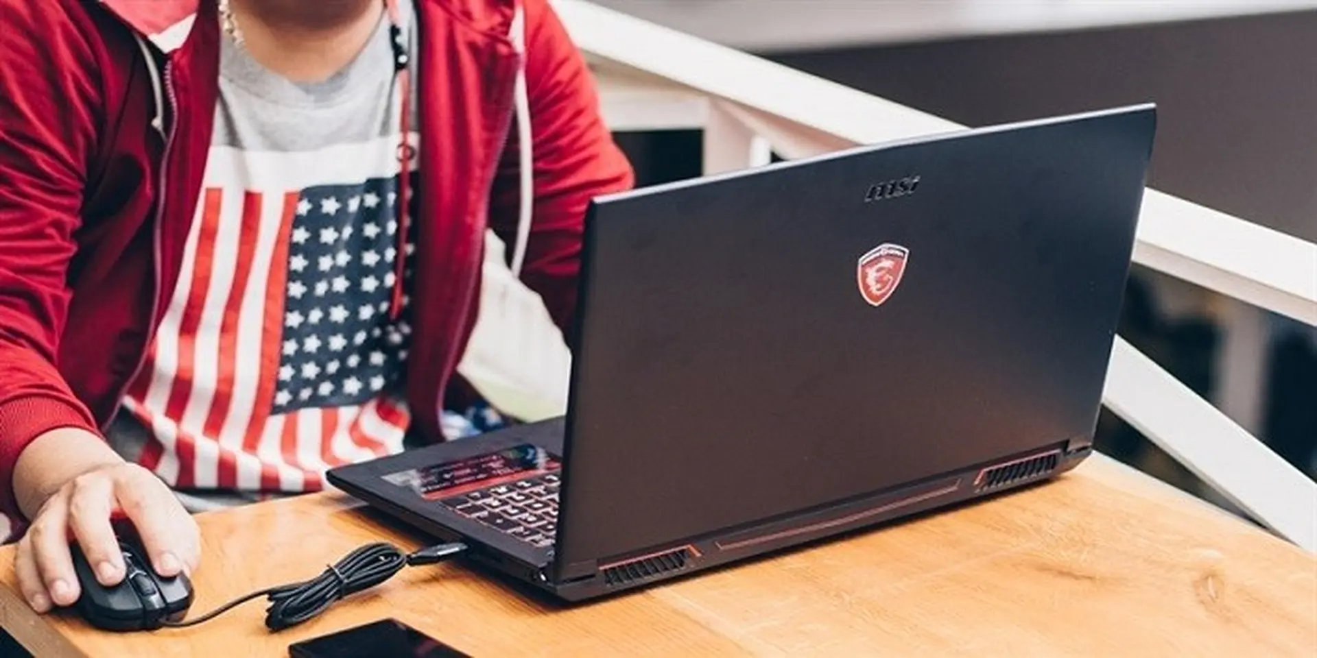 Công việc liên quan đến thiết kế đồ họa thì chọn ngay laptop này tối ưu chi phí