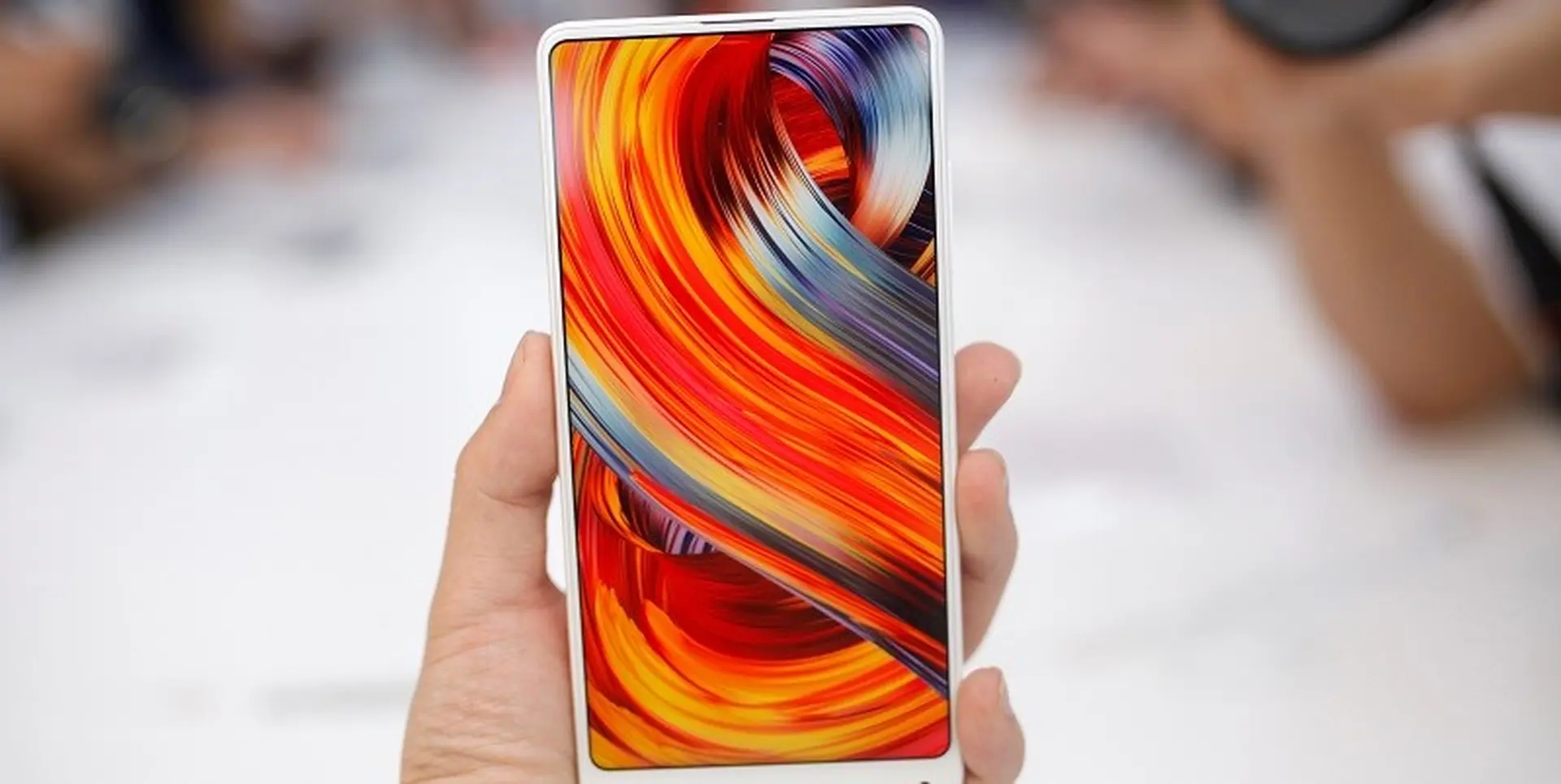Xiaomi Mi MIX 2S tiếp tục lộ ảnh thực tế cả mặt trước và mặt sau