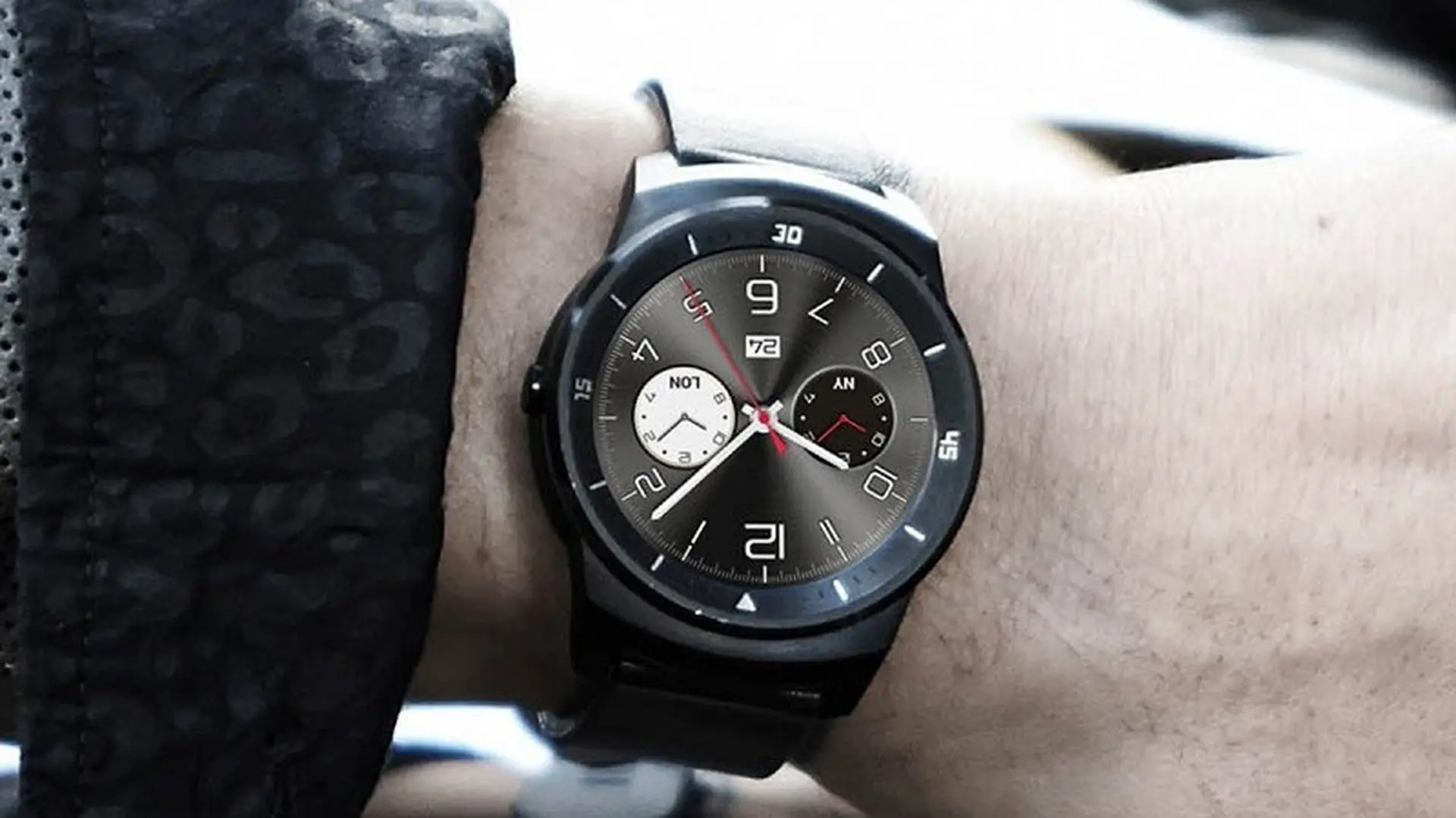 Bạn muốn dùng smartwatch nhưng vẫn thích đồng hồ cơ? LG Watch Timepiece sẽ là giải pháp.