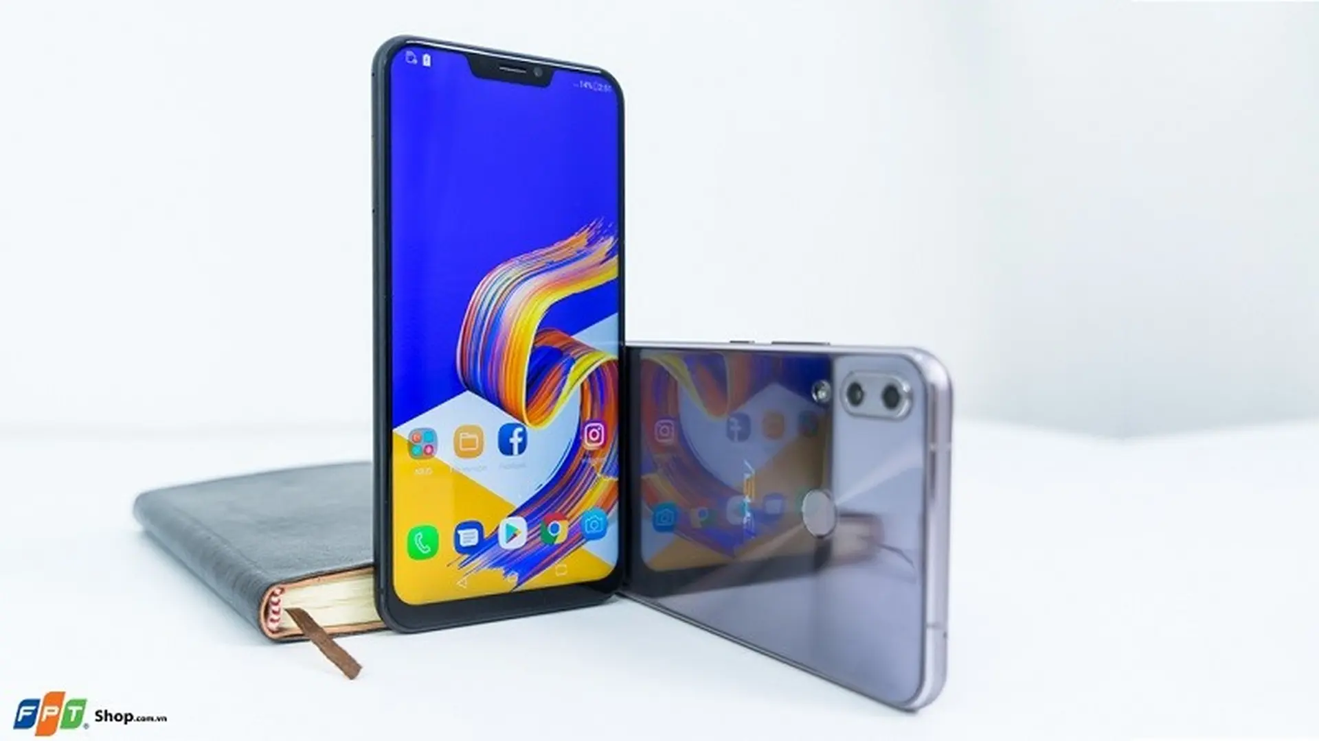 Đánh giá tổng quan thiết kế cấu hình ASUS Zenfone 5 độc quyền FPTShop