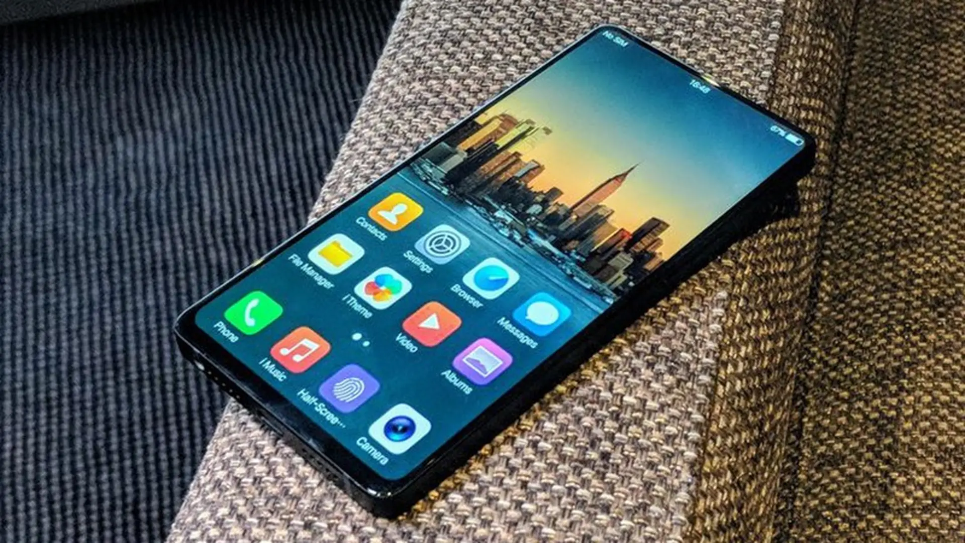 Điện thoại không viền đích thực Vivo Apex ấn định ngày ra mắt