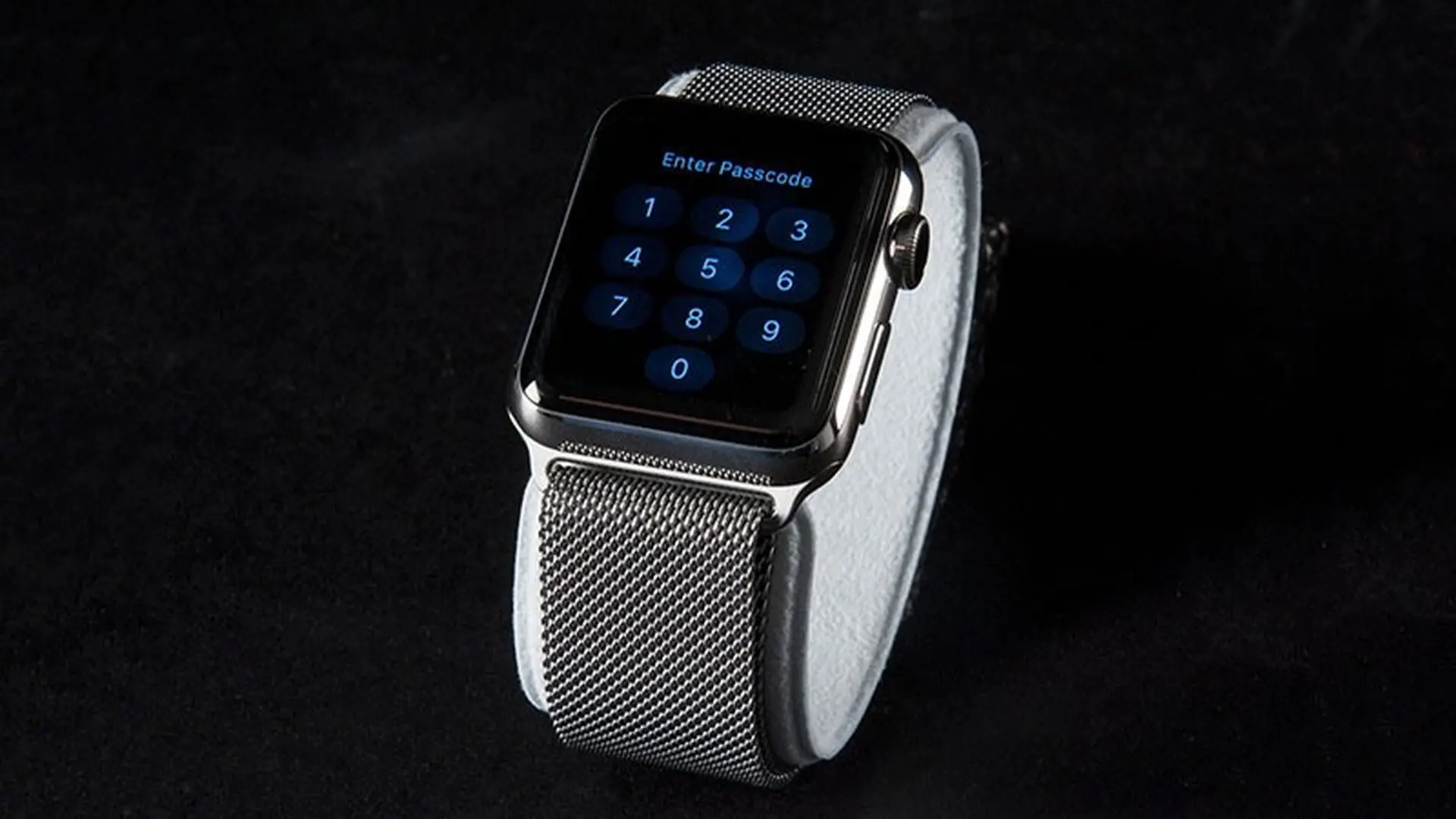 Cách cài đặt mật khẩu cho Apple Watch
