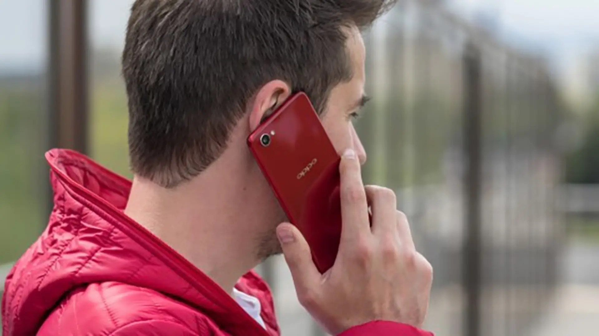 OPPO F7 Youth chính thức ra mắt, không tai thỏ, cấu hình giống F7