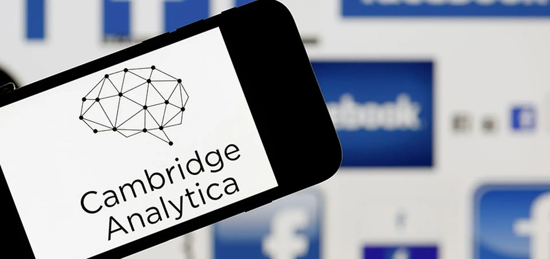 Cambridge Analytica tuyên bố đóng cửa, sẽ sớm nộp đơn phá sản sau sự cố rò rỉ dữ liệu của Facebook