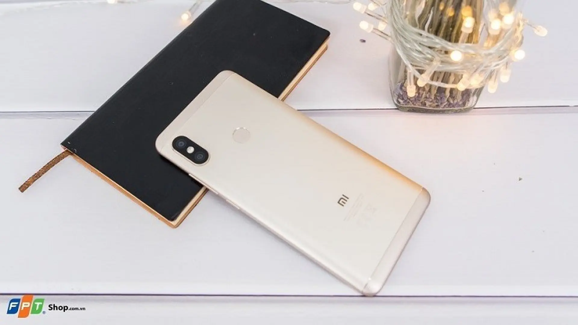 So sánh cấu hình Redmi Note 5 và các smartphone cùng phân khúc: Sức mạnh vượt trội!