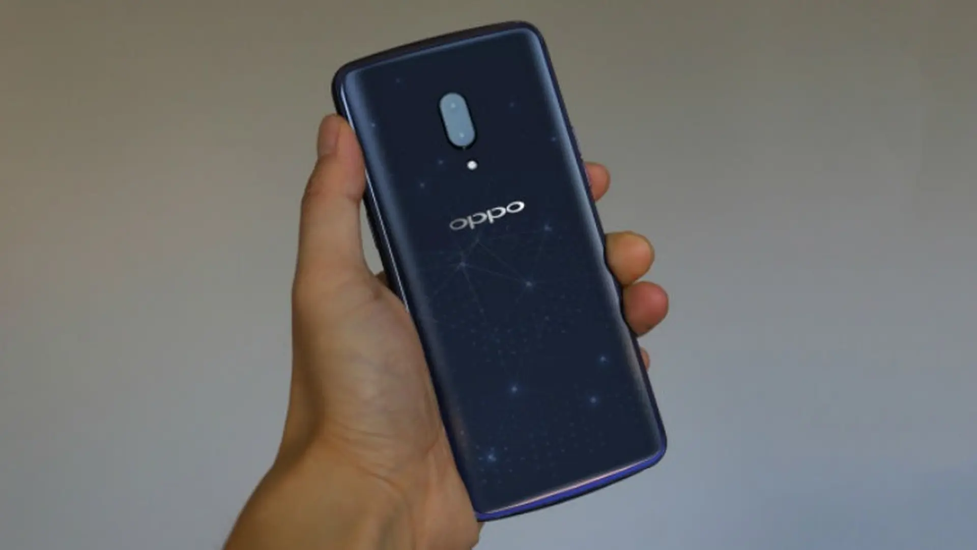Lộ video quảng cáo cho thấy OPPO Find X có thiết kế rất khác lạ
