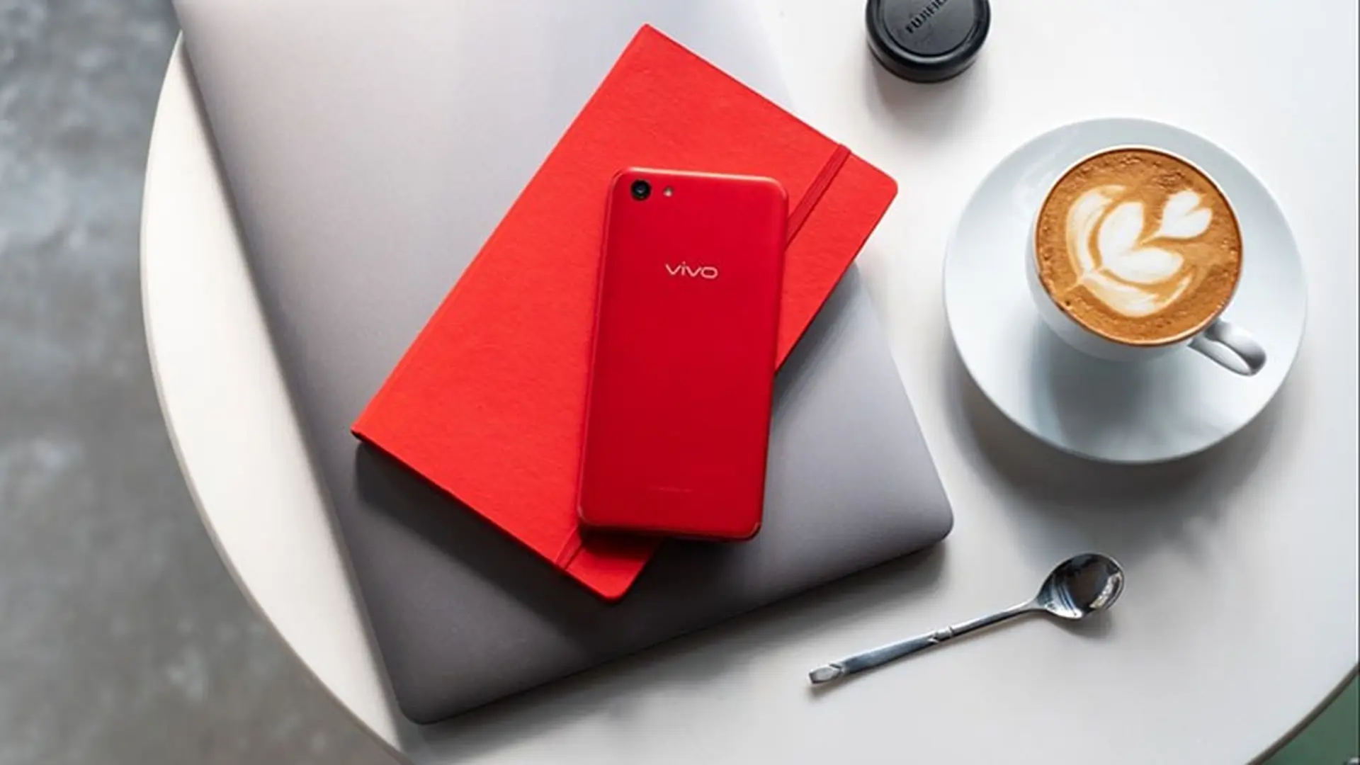 Vivo Y81 ra mắt tại Việt Nam: Full-View, Android Oreo, chip Helio P22, giá dưới 5 triệu