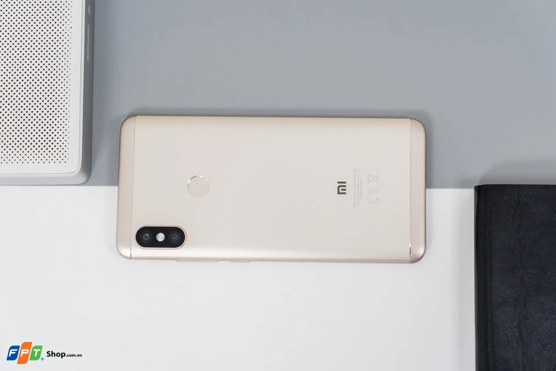 Sở hữu camera kép tích hợp A.I, Snapdragon 636 nhưng smartphone này chỉ có giá 4.7 triệu