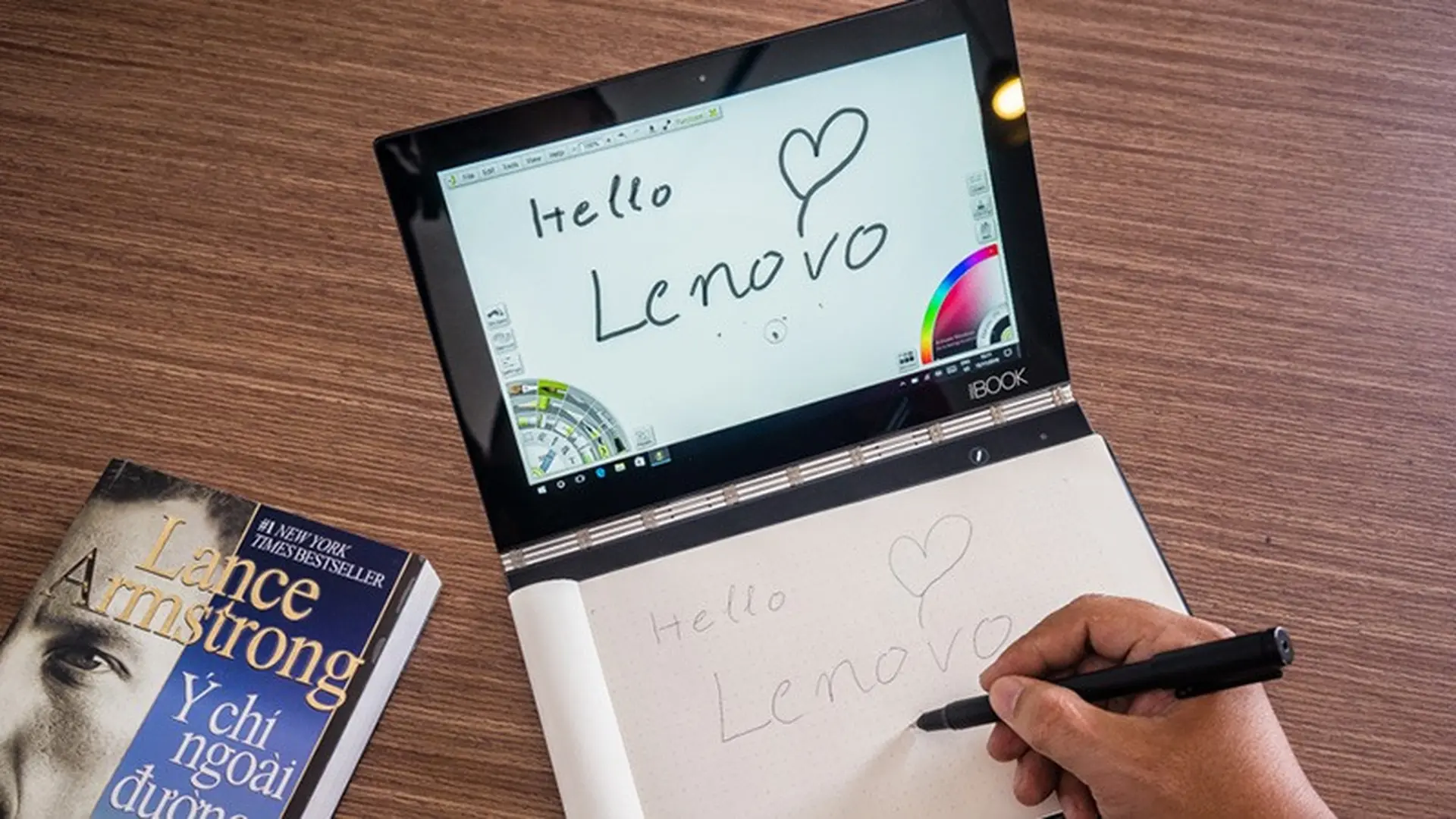 Tablet bàn phím cảm ứng độc đáo Lenovo Yoga Book sắp có thế hệ tiếp theo