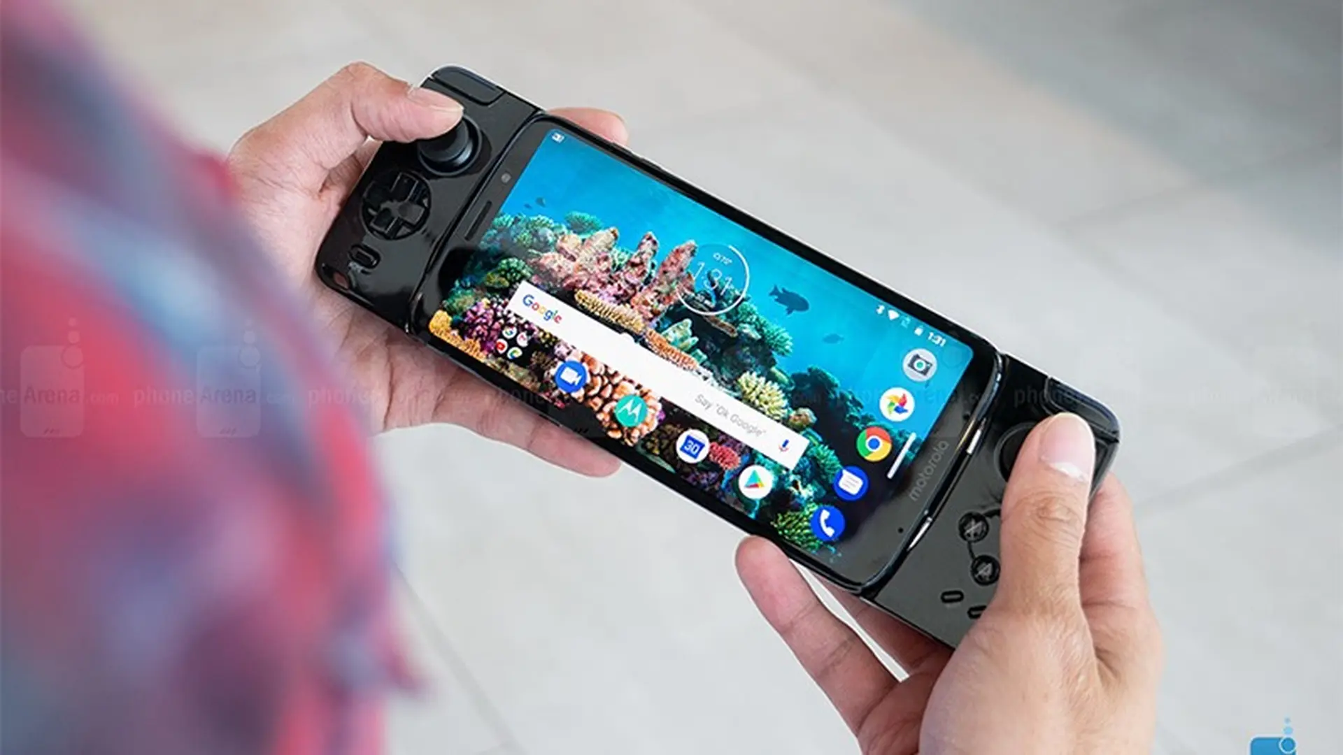 Trên tay và đánh giá nhanh Moto Z3 Play: “Dị nhân” làng smartphone