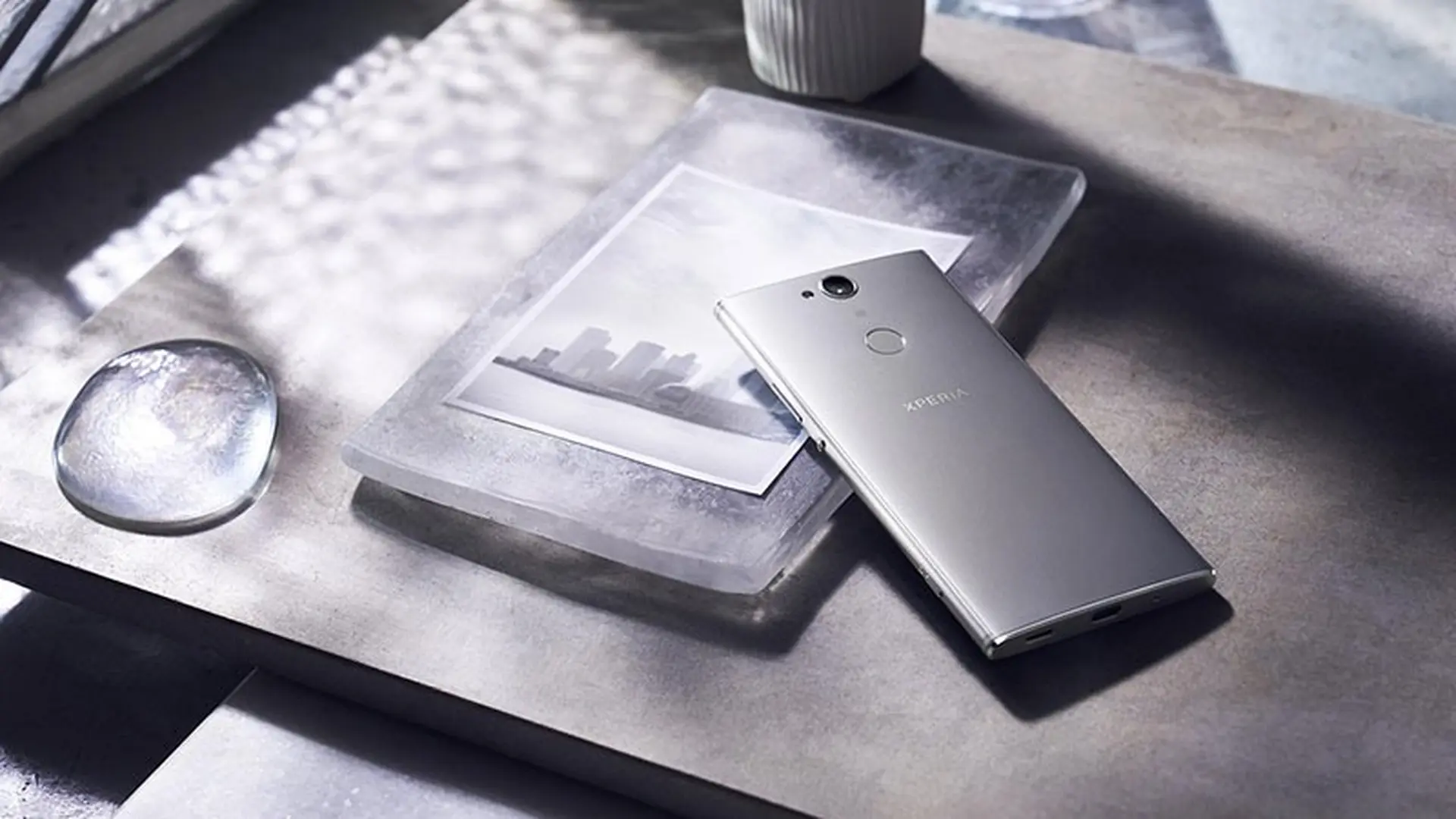 Mọi thứ về Sony Xperia XA2 Plus vừa ra mắt: Lớn hơn và hiện đại hơn