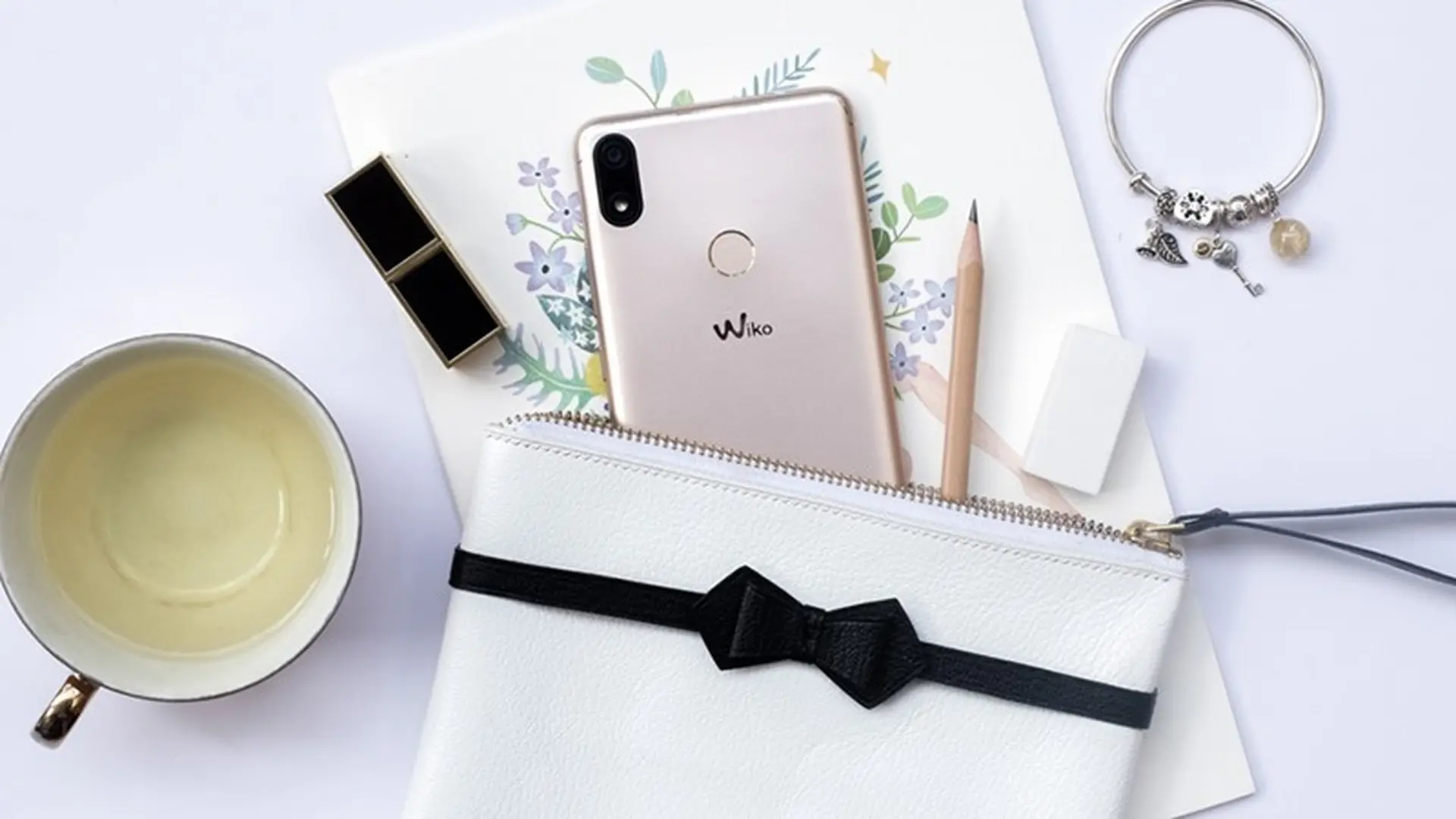 Chỉ 3 triệu đồng sở hữu ngay smartphone pin trâu màn đẹp