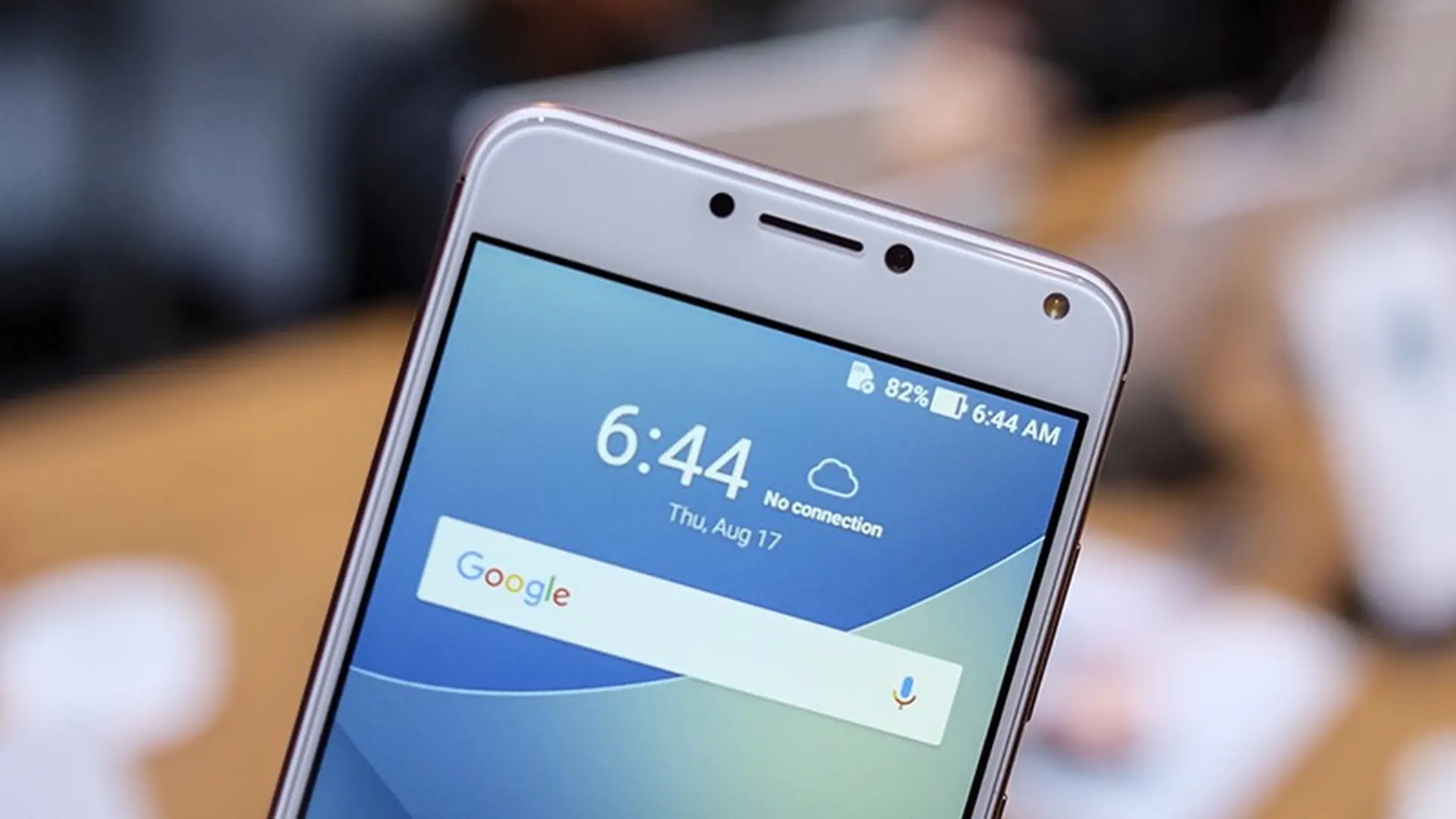 Vì sao Asus Zenfone 4 Max 2018 lại đánh bật các đối thủ khác trong phân khúc 2-3 triệu đồng?