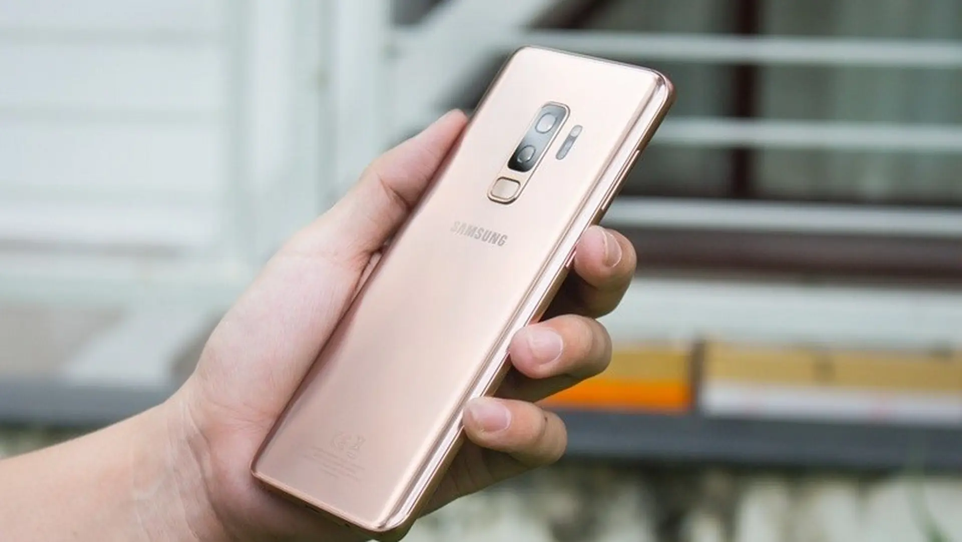 Top 10 smartphone Android có điểm AnTuTu cao nhất tháng 6