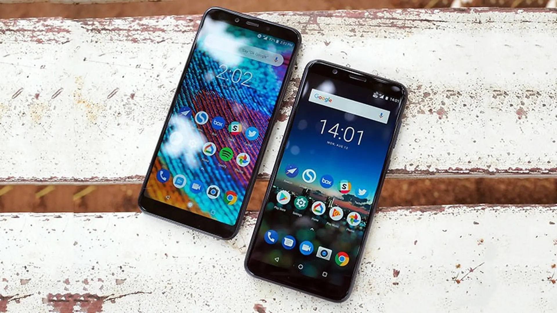 So sánh Xiaomi Mi A2 vs Asus ZenFone Max Pro M1: Smartphone nào đáng mua hơn?