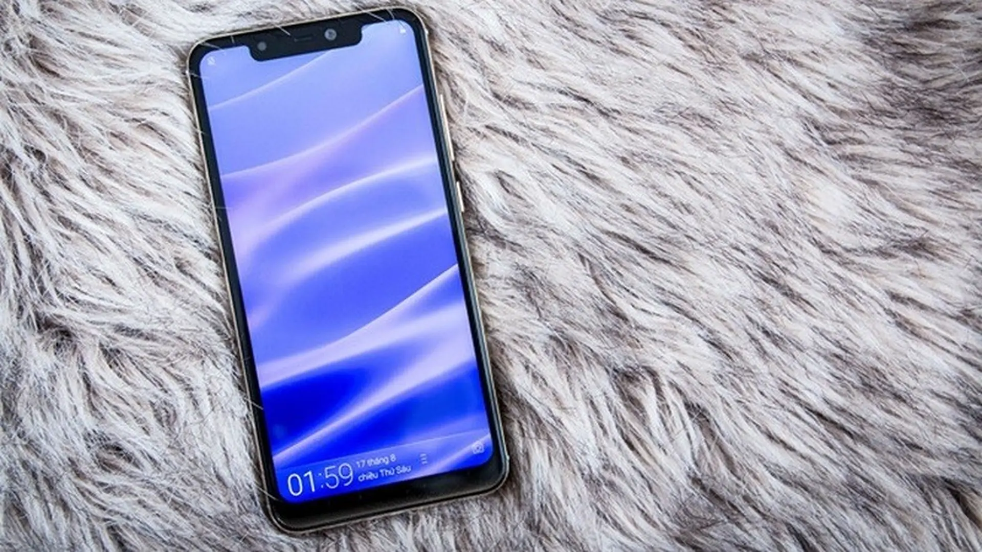 Lộ diện smartphone Việt Nam với thiết kế đẹp như iPhone X