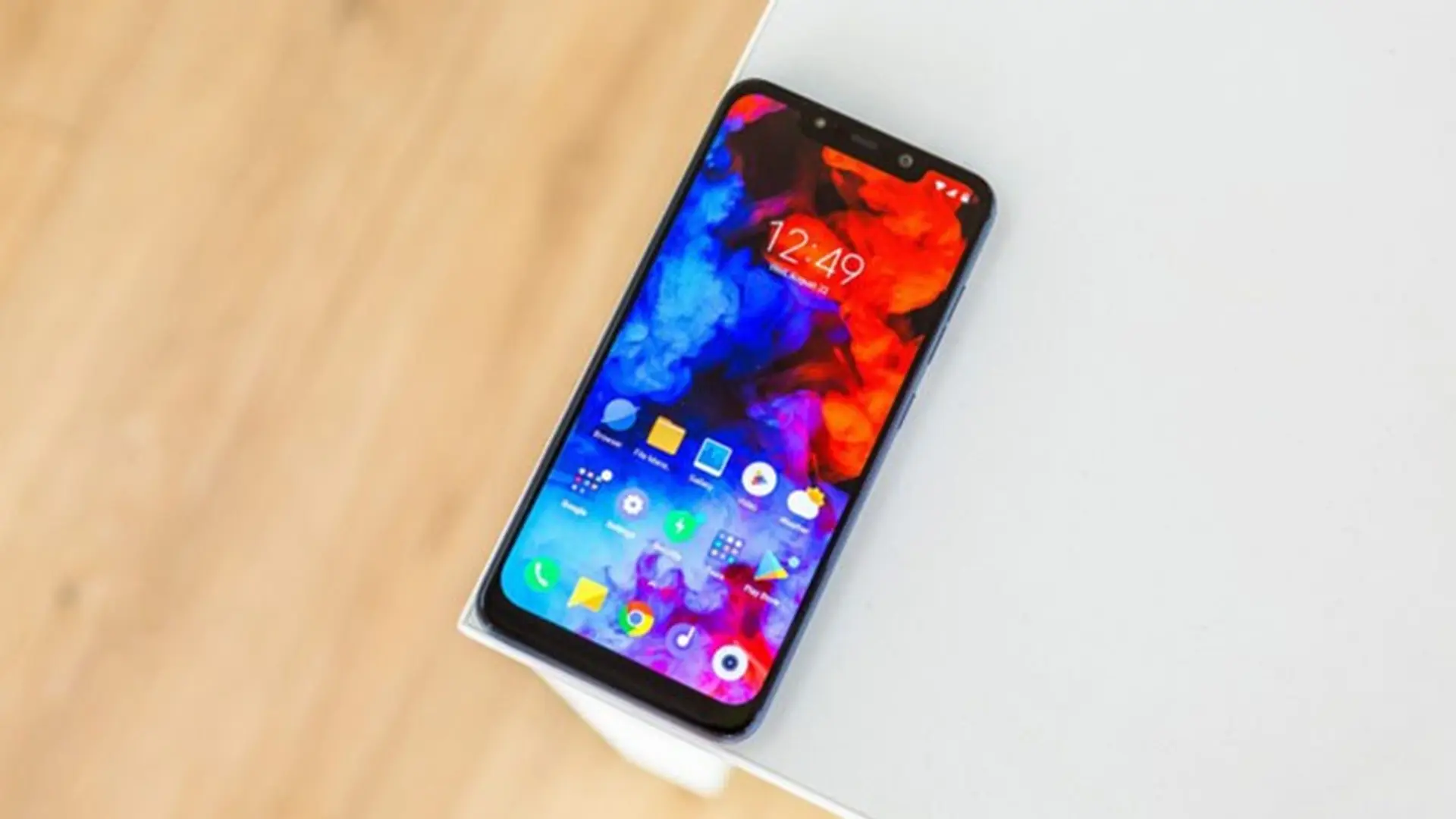 Choáng: Hơn 68,000 chiếc Xiaomi Pocophone F1 bán hết veo trong vòng 5 phút