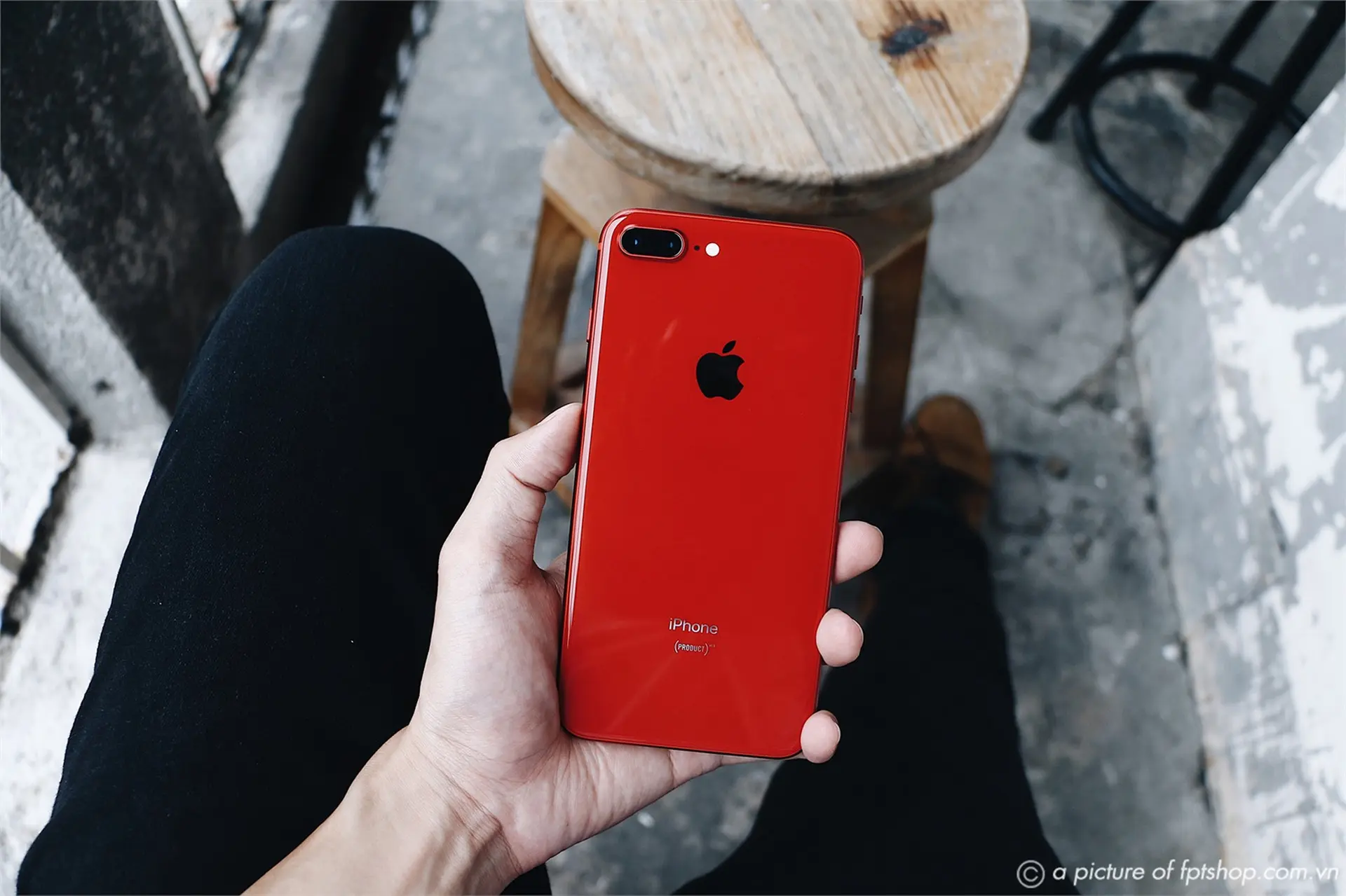 iPhone 8/8 Plus giảm "sốc" 2 triệu đồng tại FPT Shop