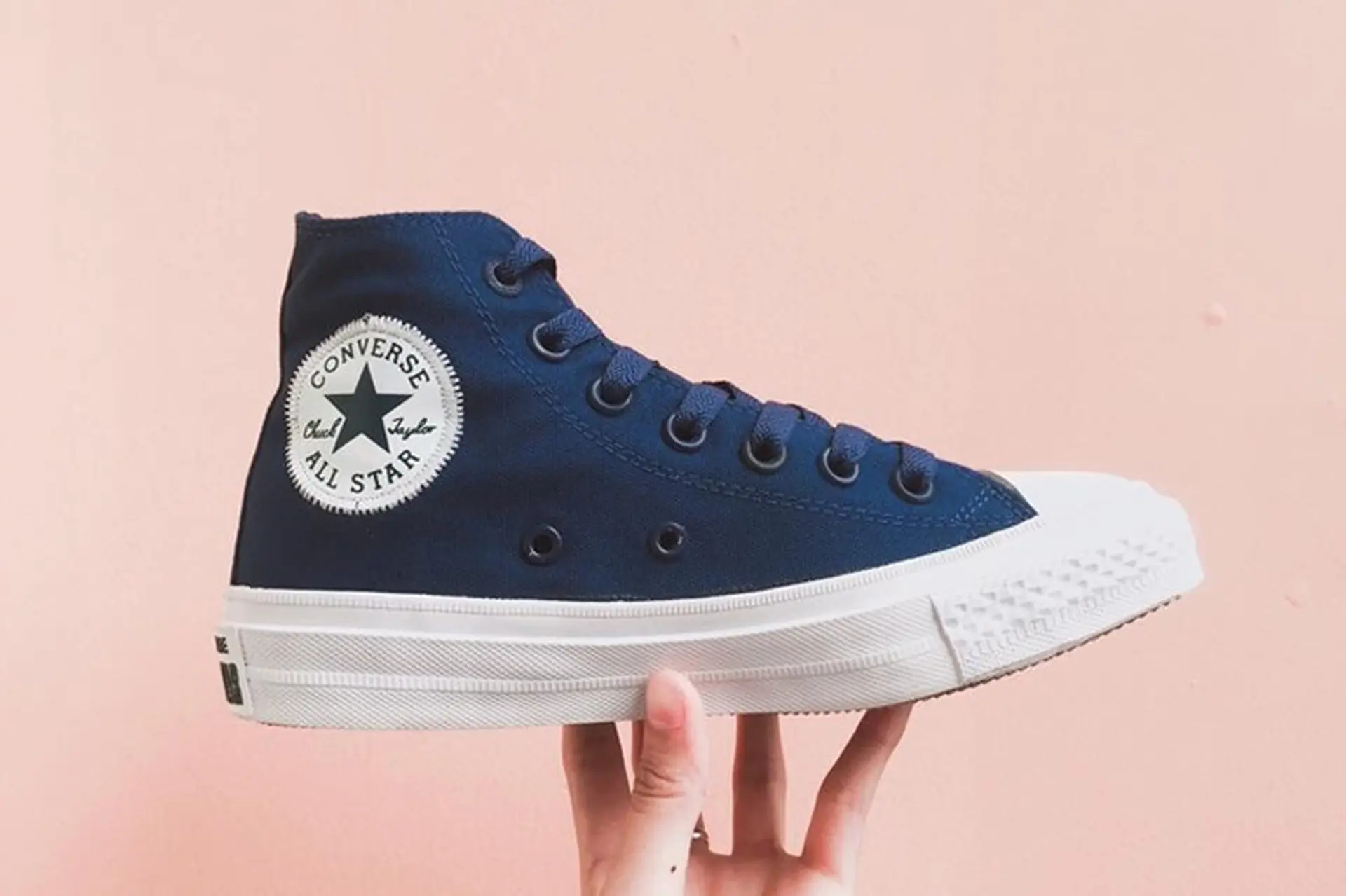 Dù bao năm trôi qua, 5 mẫu sneaker này vẫn “hot” bền vững trong lòng người dùng