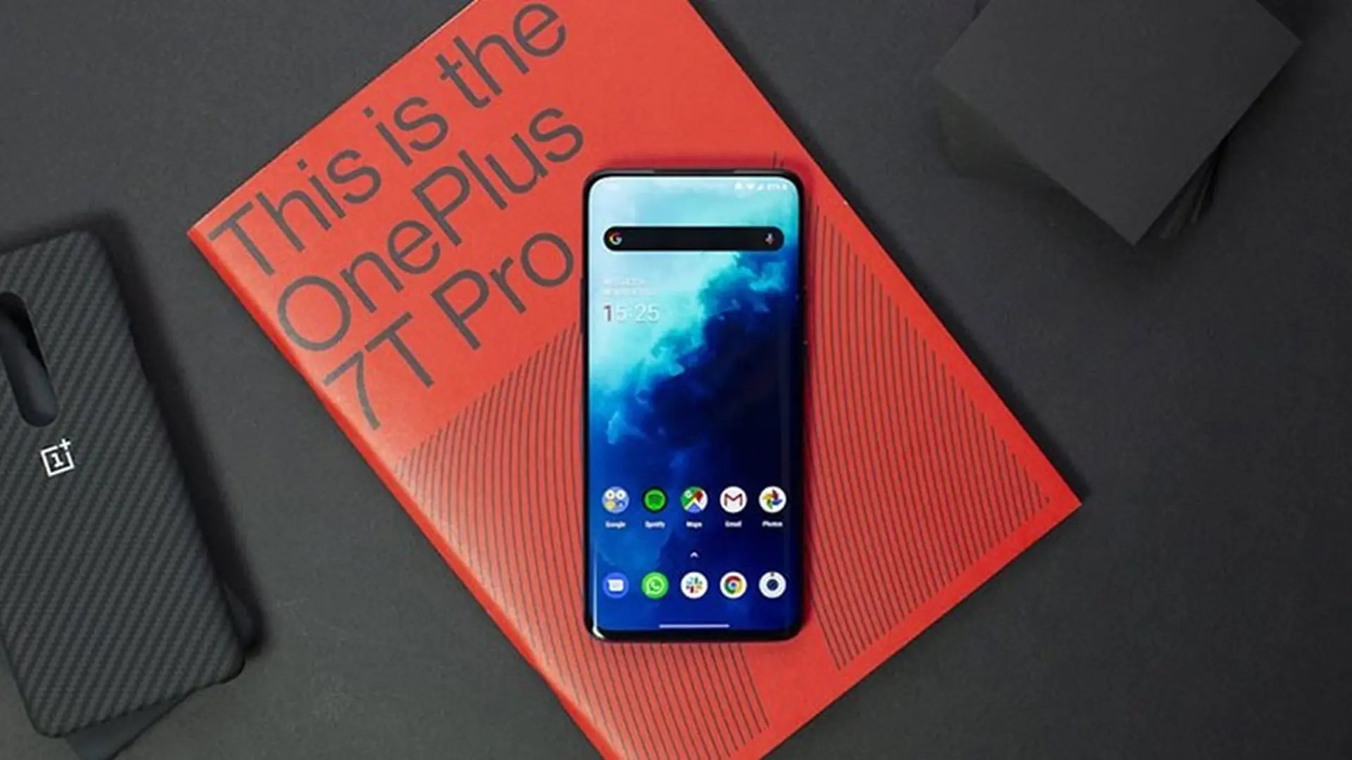 Mọi thứ về OnePlus 7T Pro vừa ra mắt: Ngoại hình không đổi, nâng cấp cơ bản
