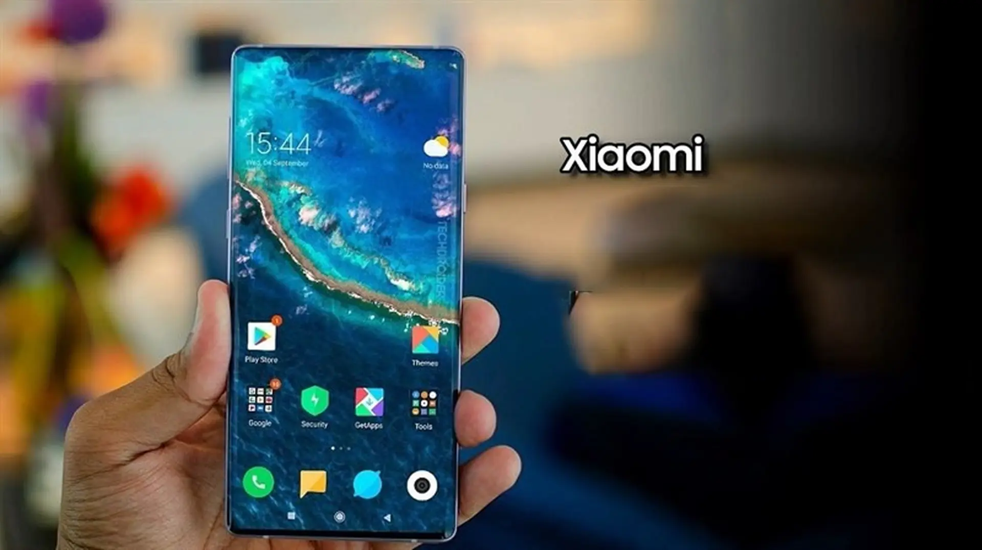 Xiaomi sắp ra mắt smartphone có màn hình 120Hz, camera tele 5x?