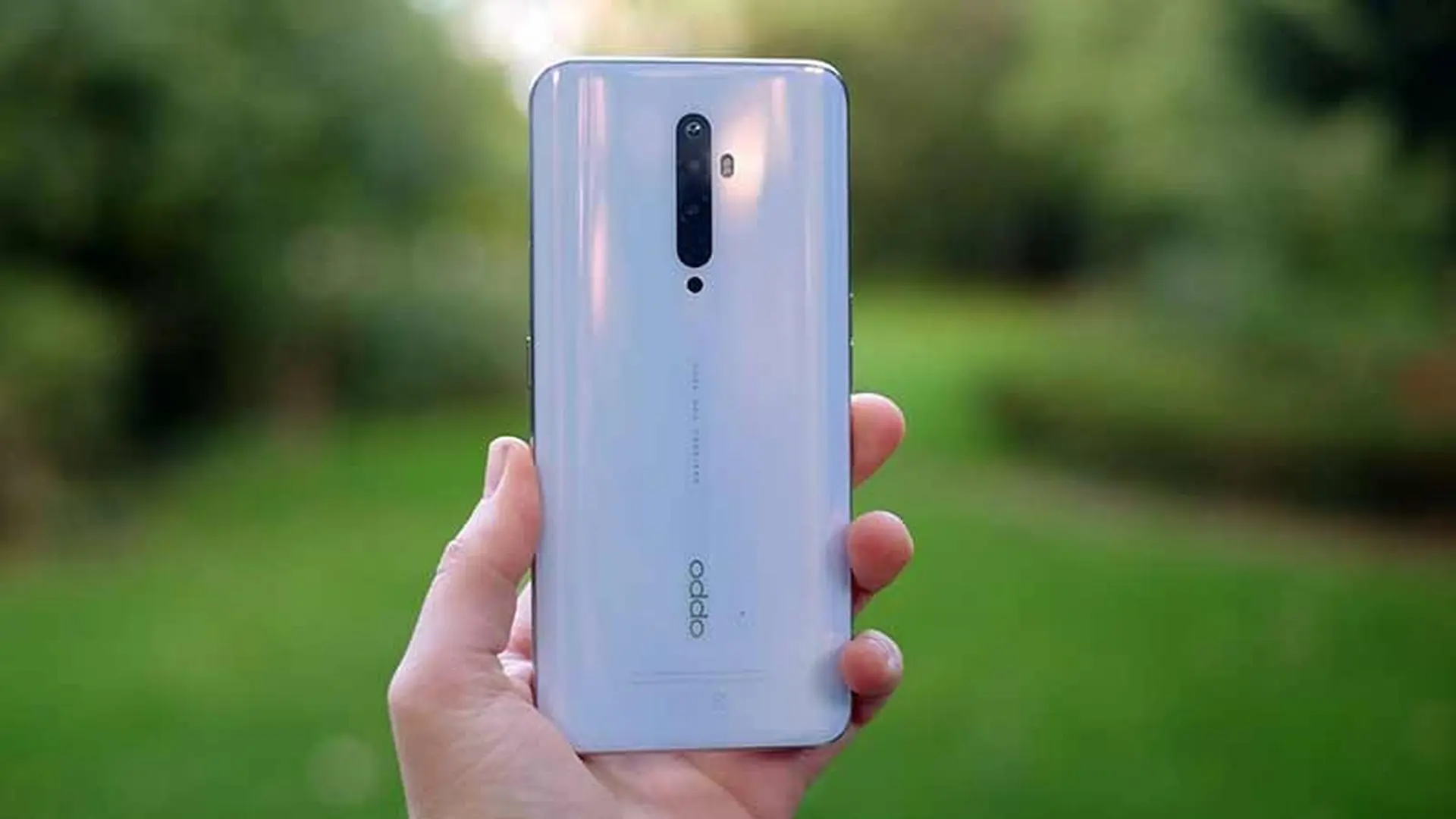 Trên tay OPPO Reno2 Z: Camera pop-up, chip Helio P90, 4 camera sau, giá hơn 8 triệu