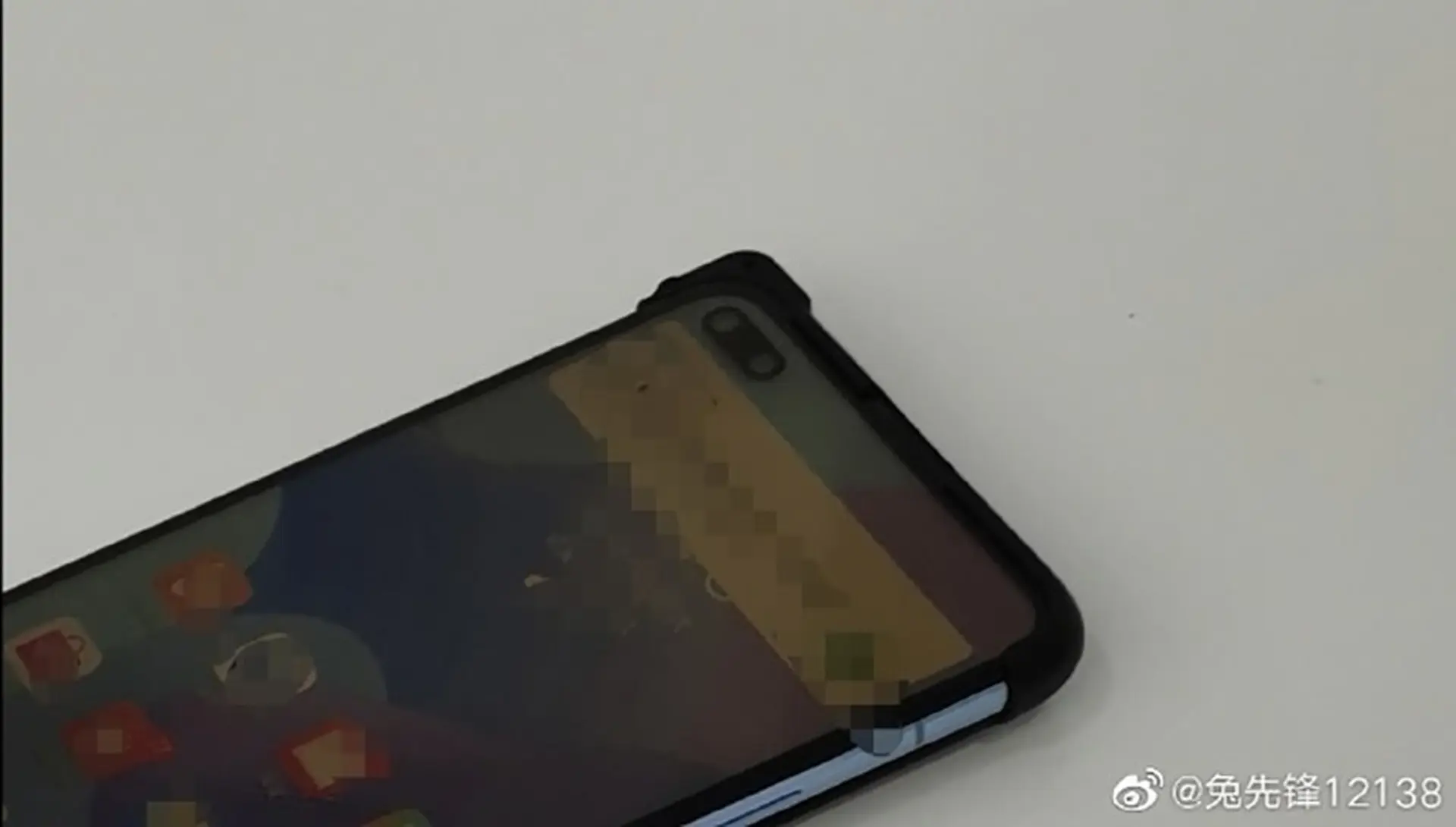 Huawei Nova 6 5G lộ ảnh thực tế, xác nhận có camera selfie kép