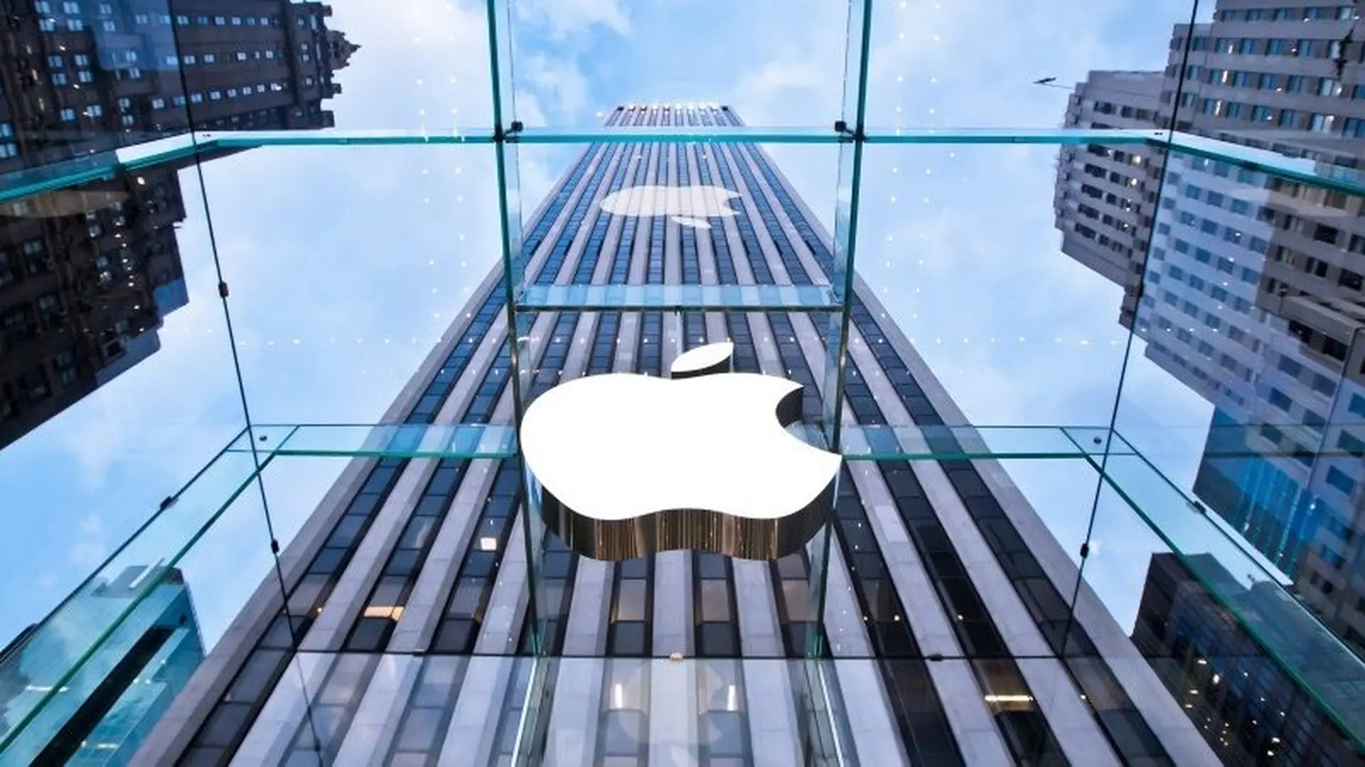Giá cổ phiếu của Apple sắp đạt mức cao nhất mọi thời đại