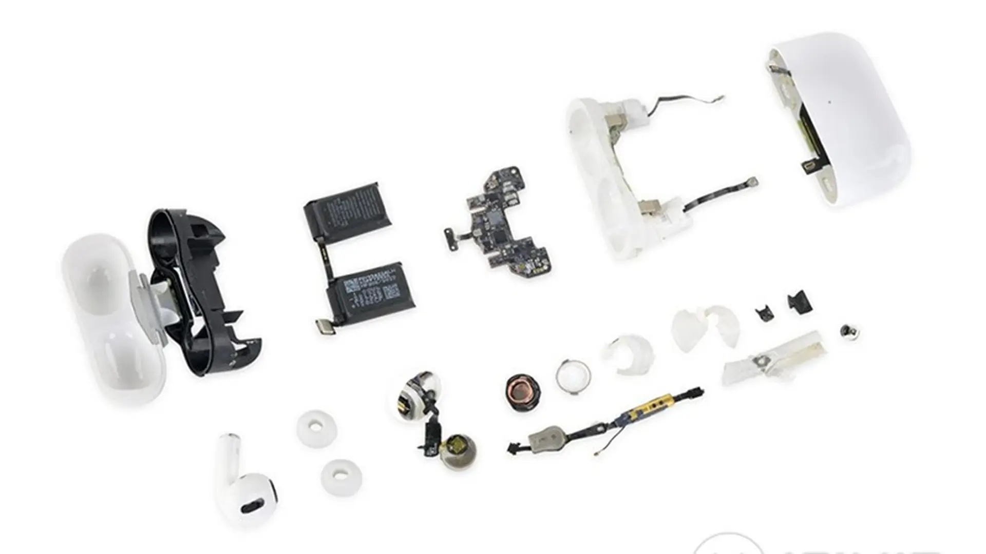 "Mổ bụng" Apple Airpods Pro: Pin mới, đã hỏng thì khỏi sửa