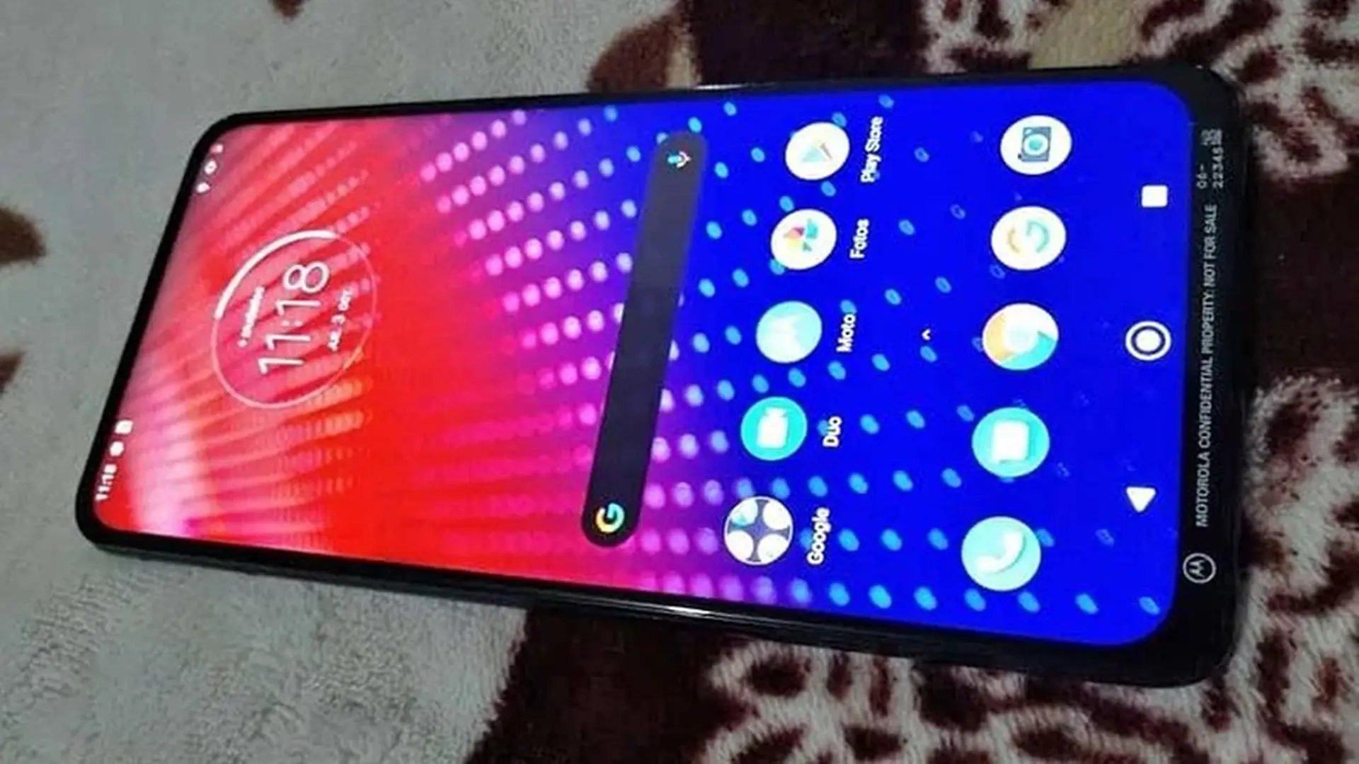 Moto Z4 Force: camera pop-up và chip Snapdragon 855?