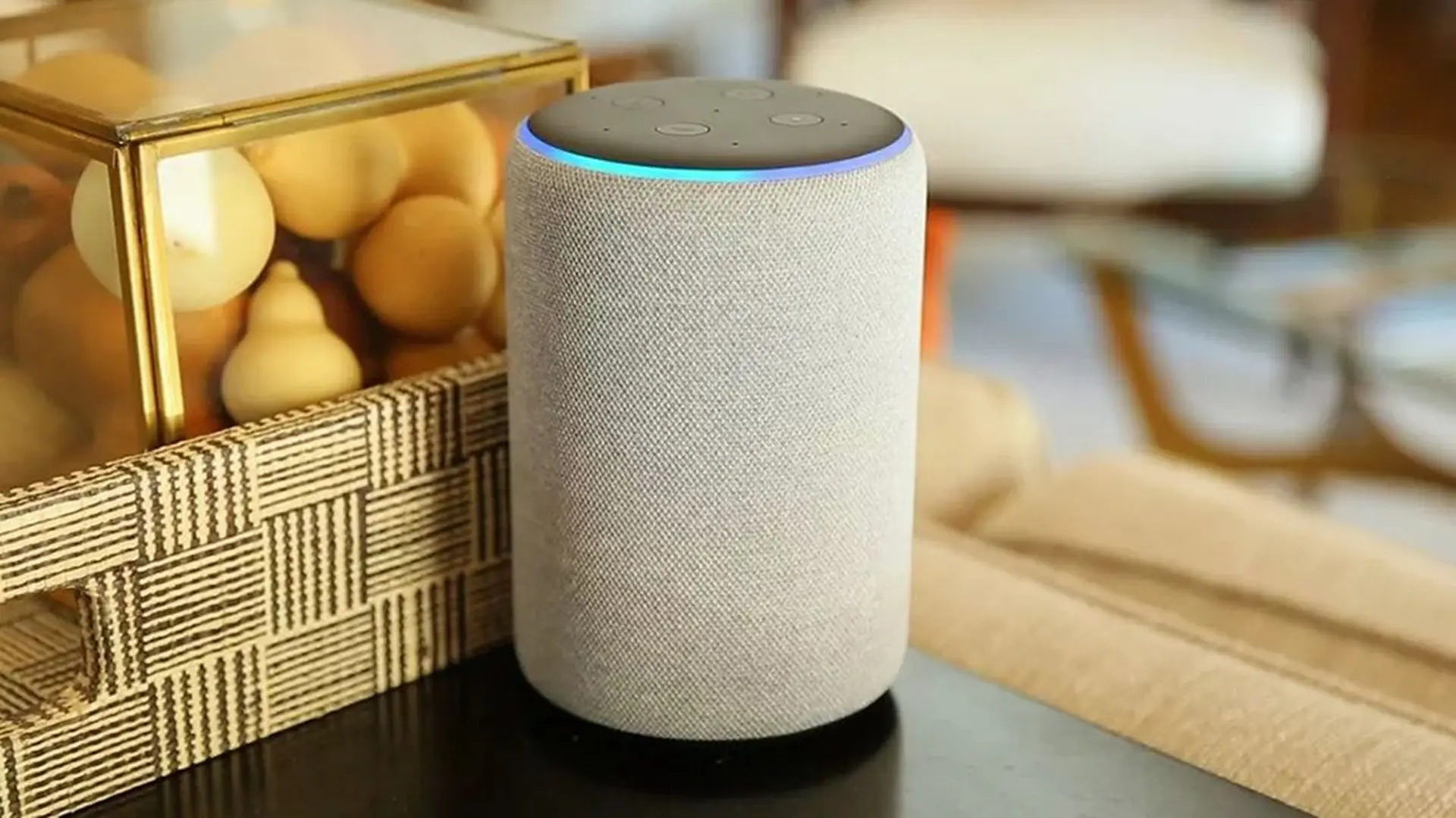 Tất tần tật về Echo Plus 2, chiếc loa thông minh cao cấp từ Amazon