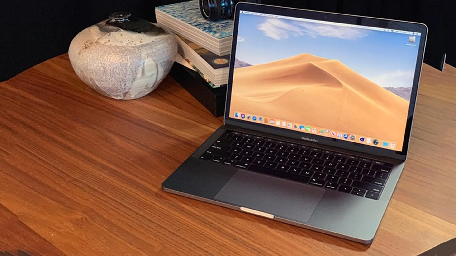 Apple bán MacBook Air và MacBook Pro 13 inch 2019 Refurbished