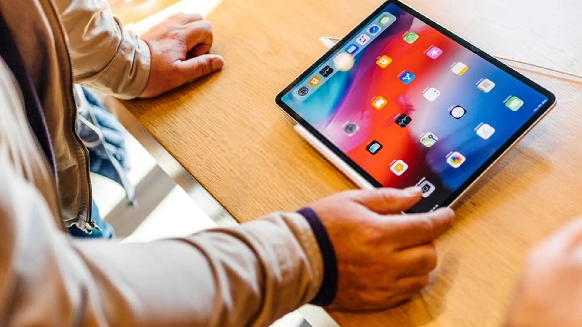 Nhập chữ nổi braille trên màn hình bằng VoiceOver trên iPadOS 13