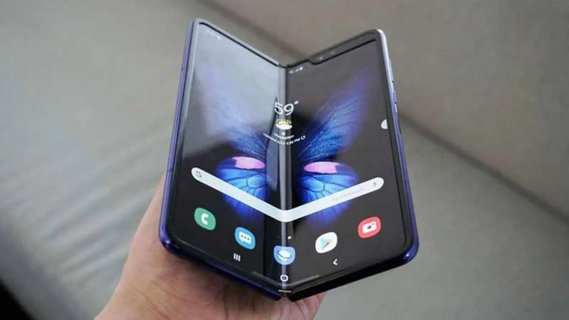 Samsung Galaxy Fold tiếp tục cháy hàng tại Trung Quốc lần thứ hai