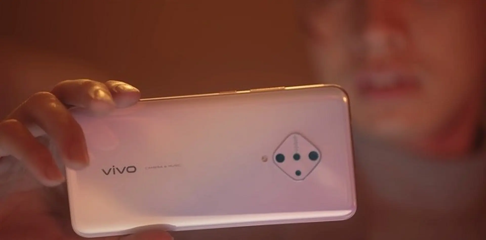 Vivo S5 xuất hiện trong MV ca nhạc mới nhất của Noo Phước Thịnh