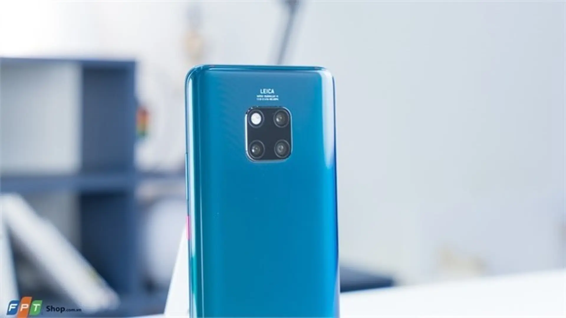 Huawei tiếp tục mở rộng cập nhật EMUI 10 cho Mate 20 Pro