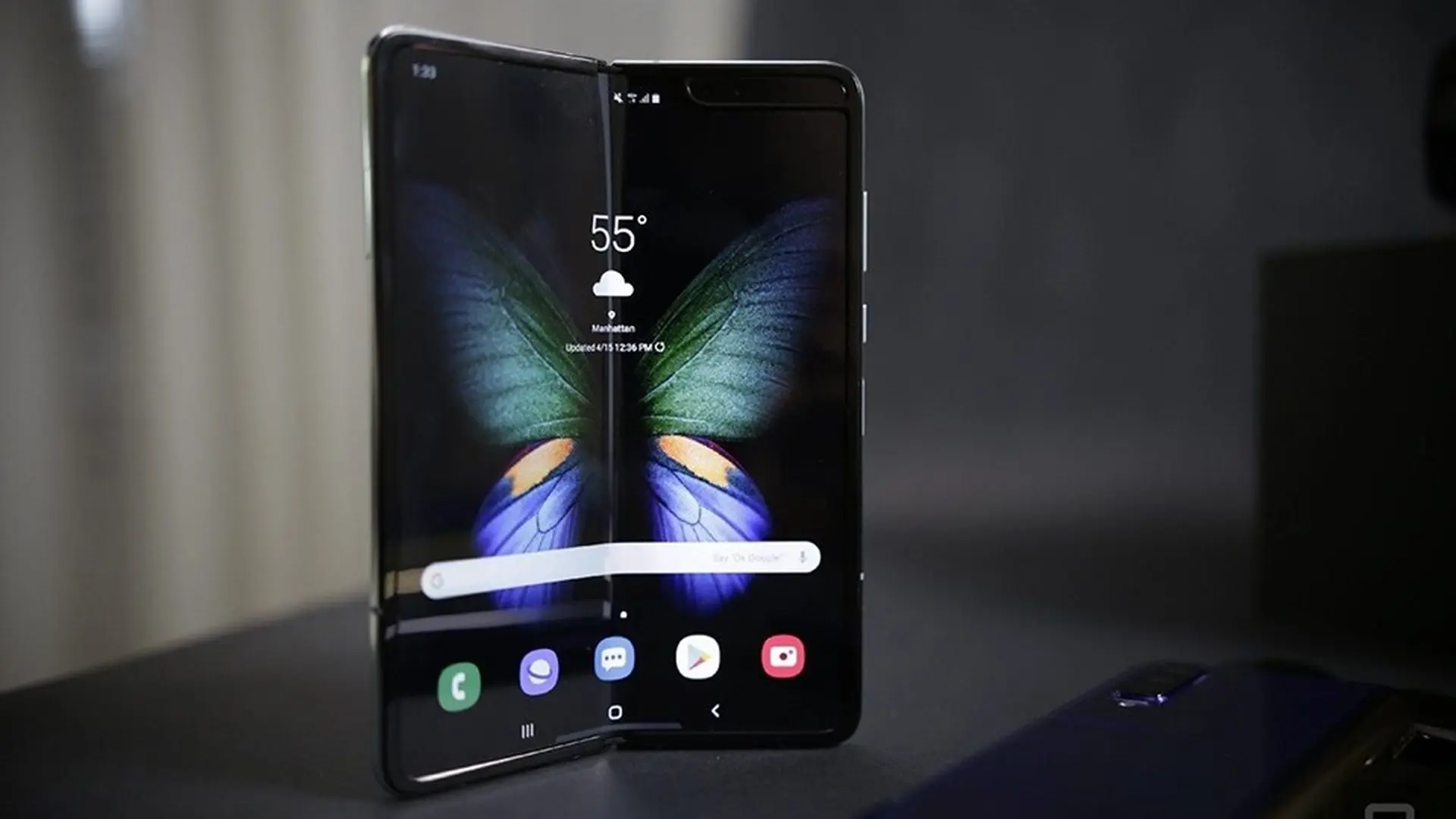 Samsung chia sẻ cách hãng thiết kế Galaxy Fold