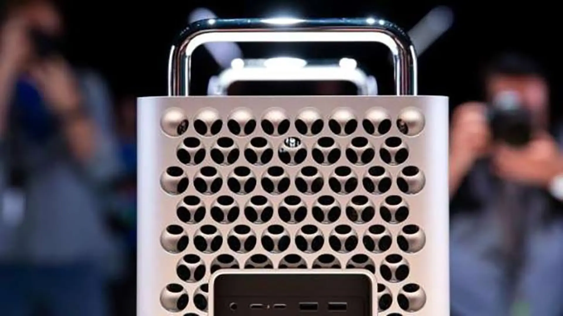 Apple bắt đầu sản xuất Mac Pro mới ở Texas